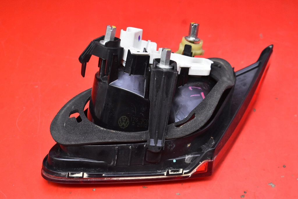 light left rear part rear 3C8945093E VW PASSAT CC 08-12