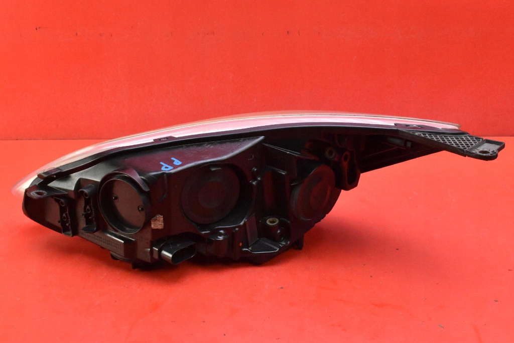 REFLEKTOR right light front EU BM51-13W029-A FORD FOCUS MK3 11-15