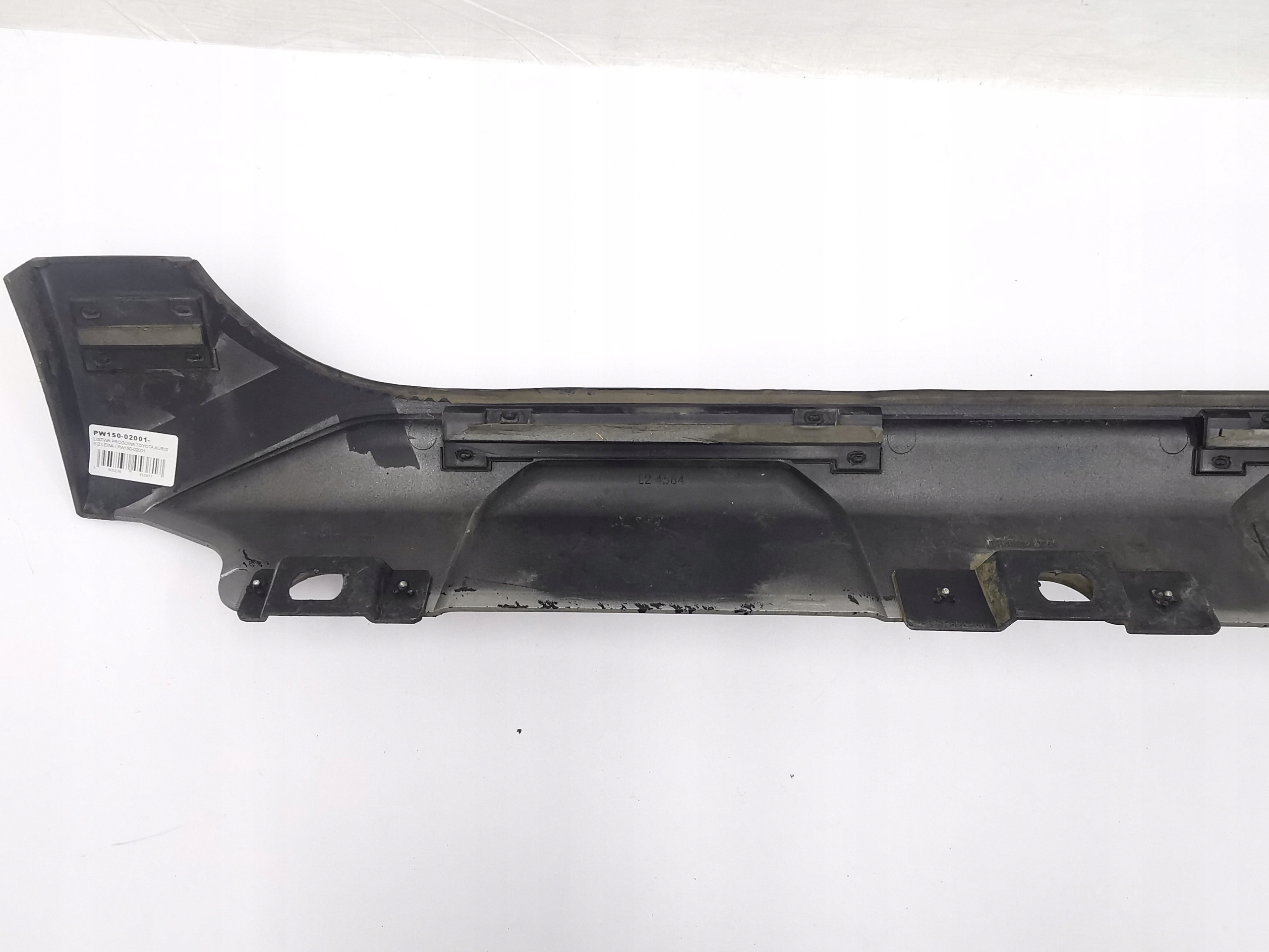 moulding threshold TOYOTA AURIS II 2 left / PW150-02001