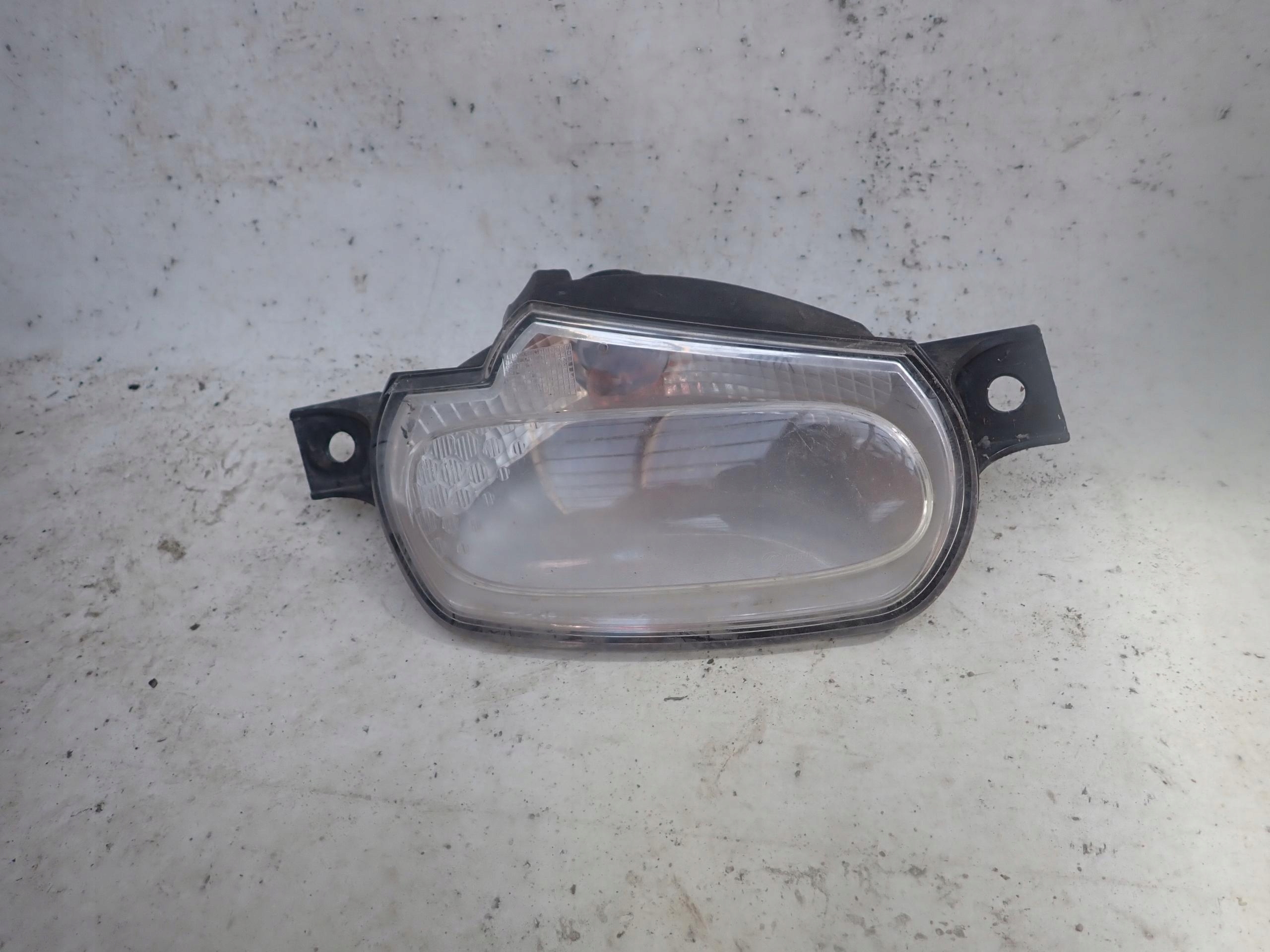 SMART FORTWO 453 COUPE Nebelscheinwerfer rechts 261305528R