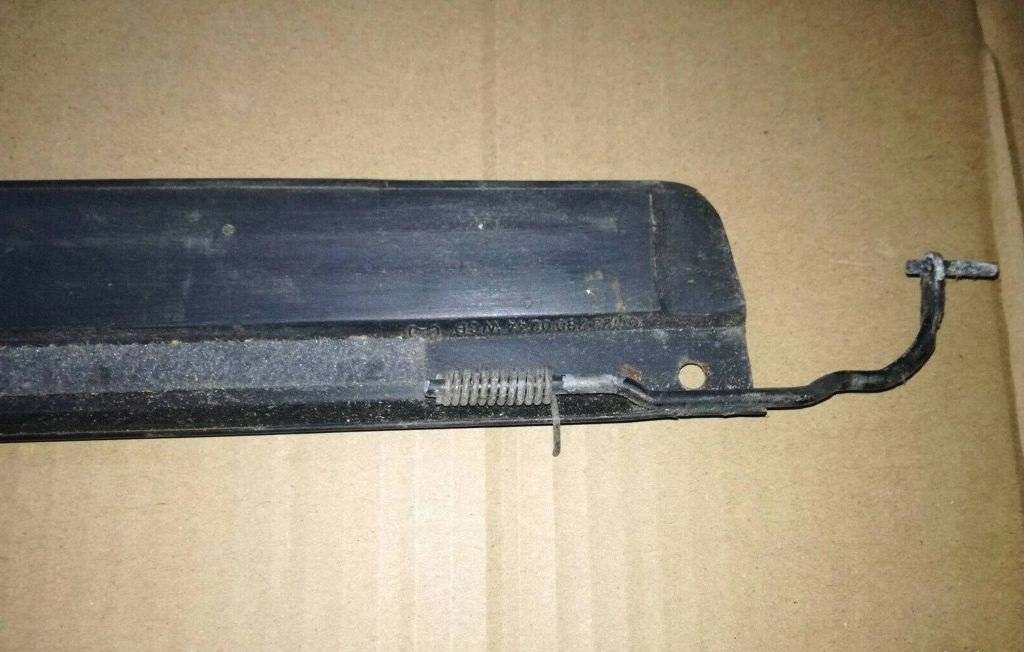 Frontverkleidung Schiebedach MERCEDES W123 W126 W116 1237800244