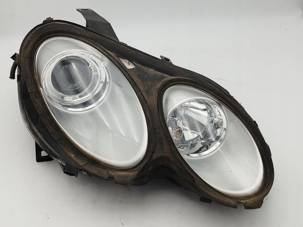 Smart Forfour and light right front front 0301207222