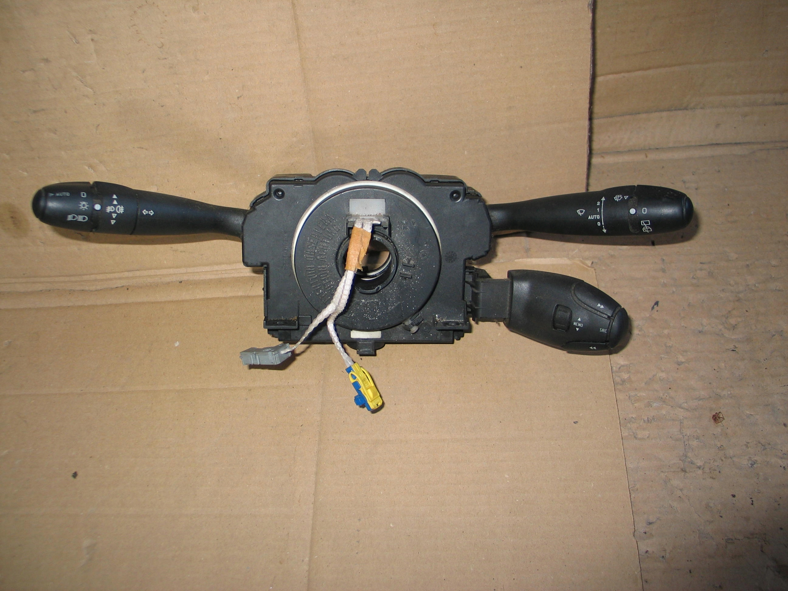 Вимикач павук peugeot 206 + PLUS 96664157XT