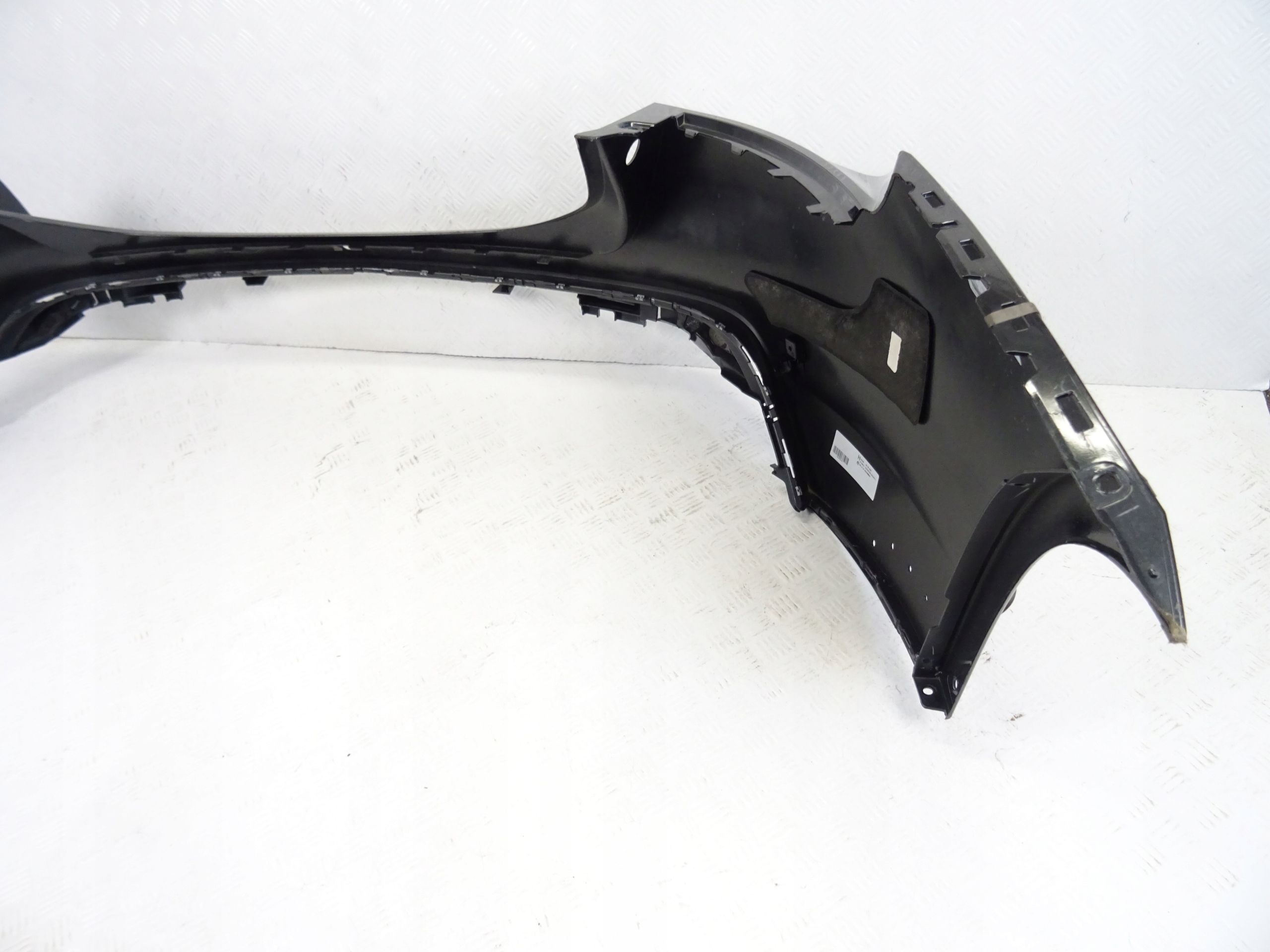 PORSCHE TAYCAN 9J0 bumper rear part tylnii