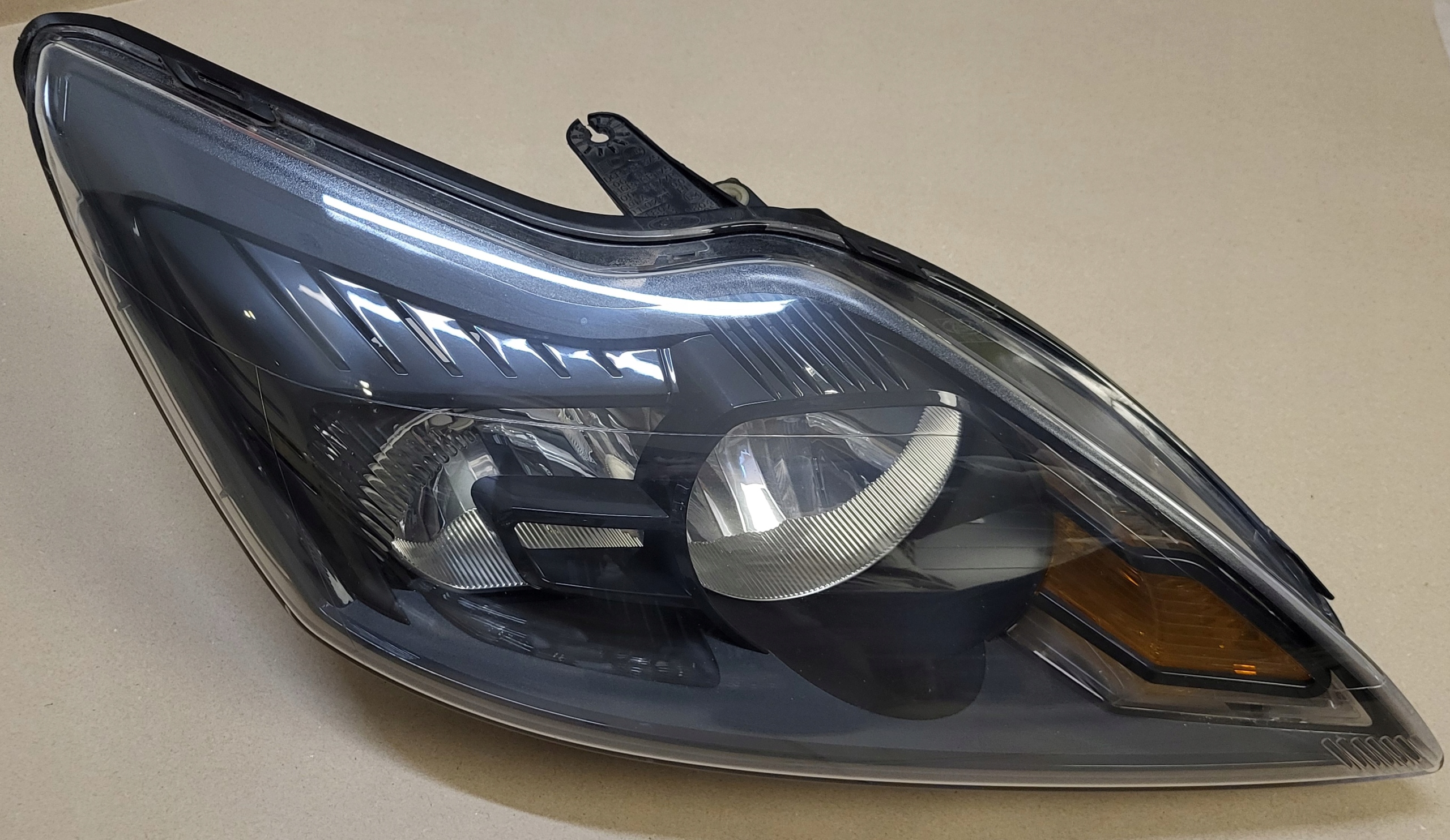 light REFLEKTOR right front R FORD FOCUS II MK2 LIFT original EUROPA