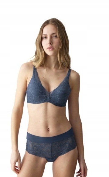 Podprsenka Triumph Body Make-up Illusion Lace Wp 7873 75C
