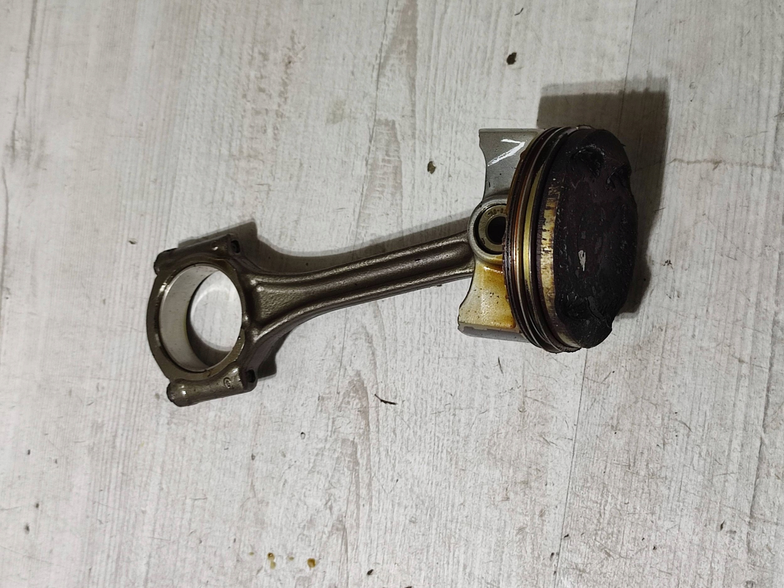 Opel Corsa F 2020 Piston avec bielle
