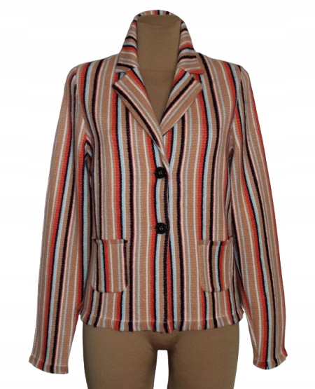 Zateplená bunda z alpaky Marc Cain , tkaná v Německu, vel 38