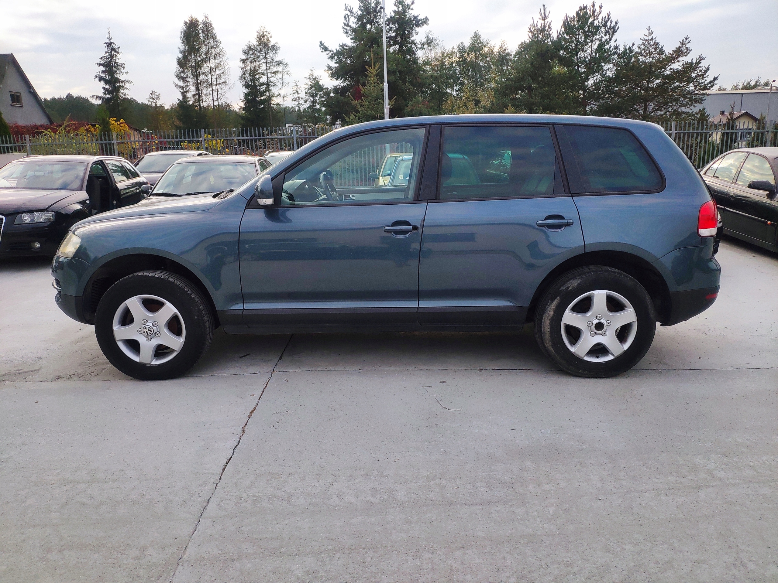 VOLKSWAGEN TOUAREG 7LA side door front left LD7U