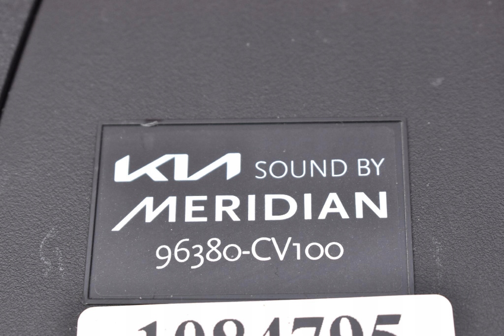 speaker SUBWOOFER MERIDIAN 96380-CV100 KIA EV6 21