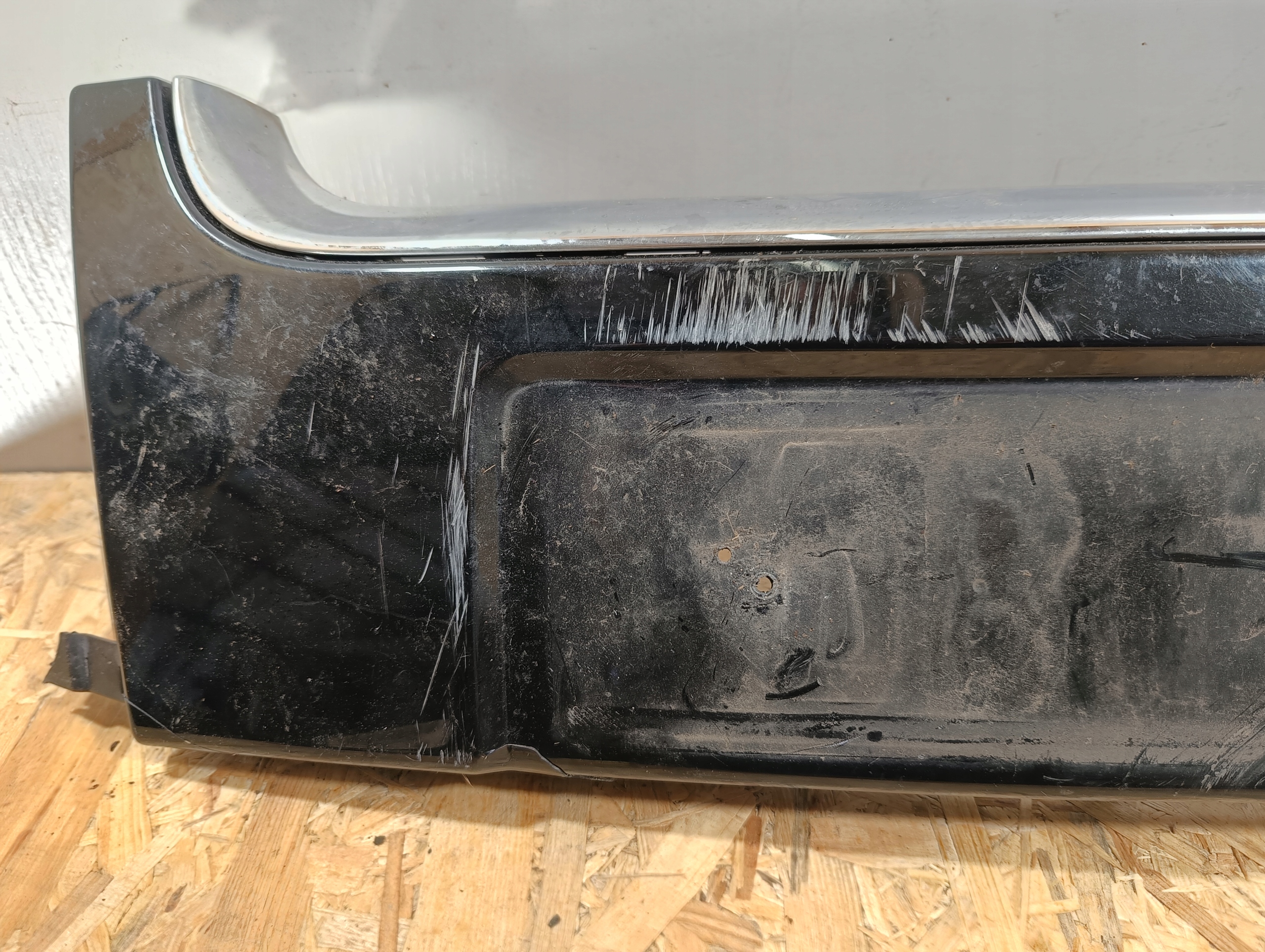 grid of a bumper cap CHROM RENAULT SCENIC III LIFT