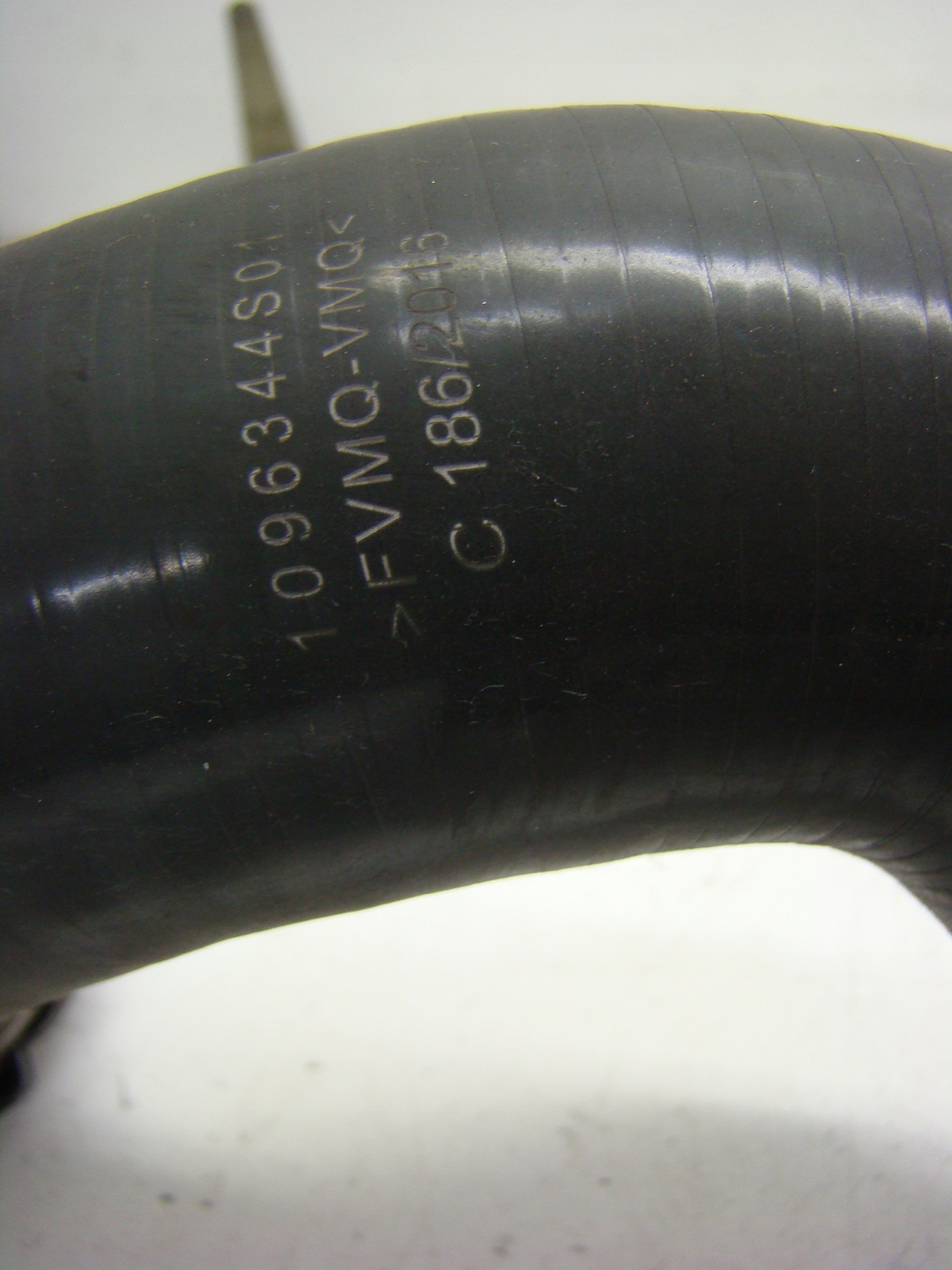 RENAULT TRAFIC VIVARO 1.6 TDCI RURA INTERCOOLERA Typ samochodu Samochody osobowe