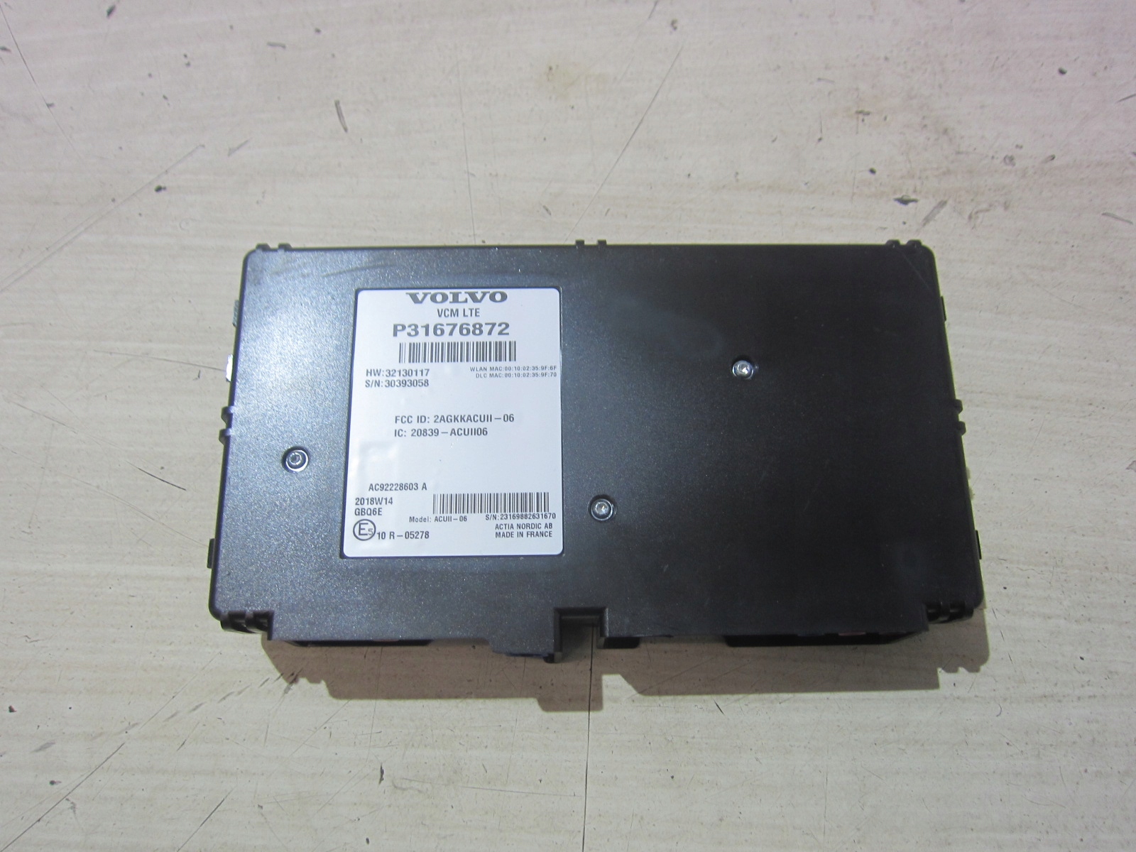 VOLVO XC60 II XC 60 XC90 LTE control unit module VCM 31676872 18R