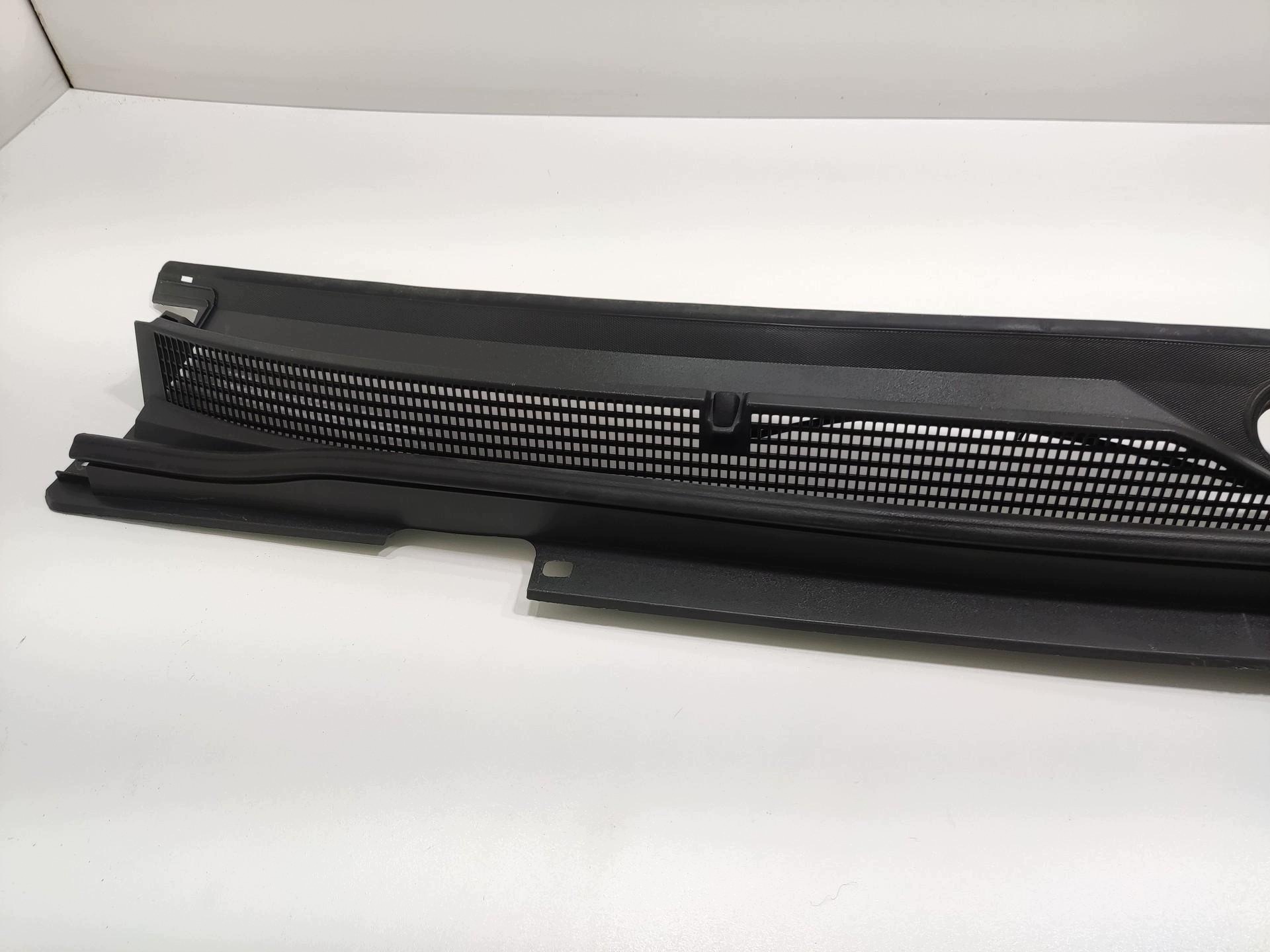 torpedo upper plastic CADILLAC ESCALADE IV 2014-2020 23454606