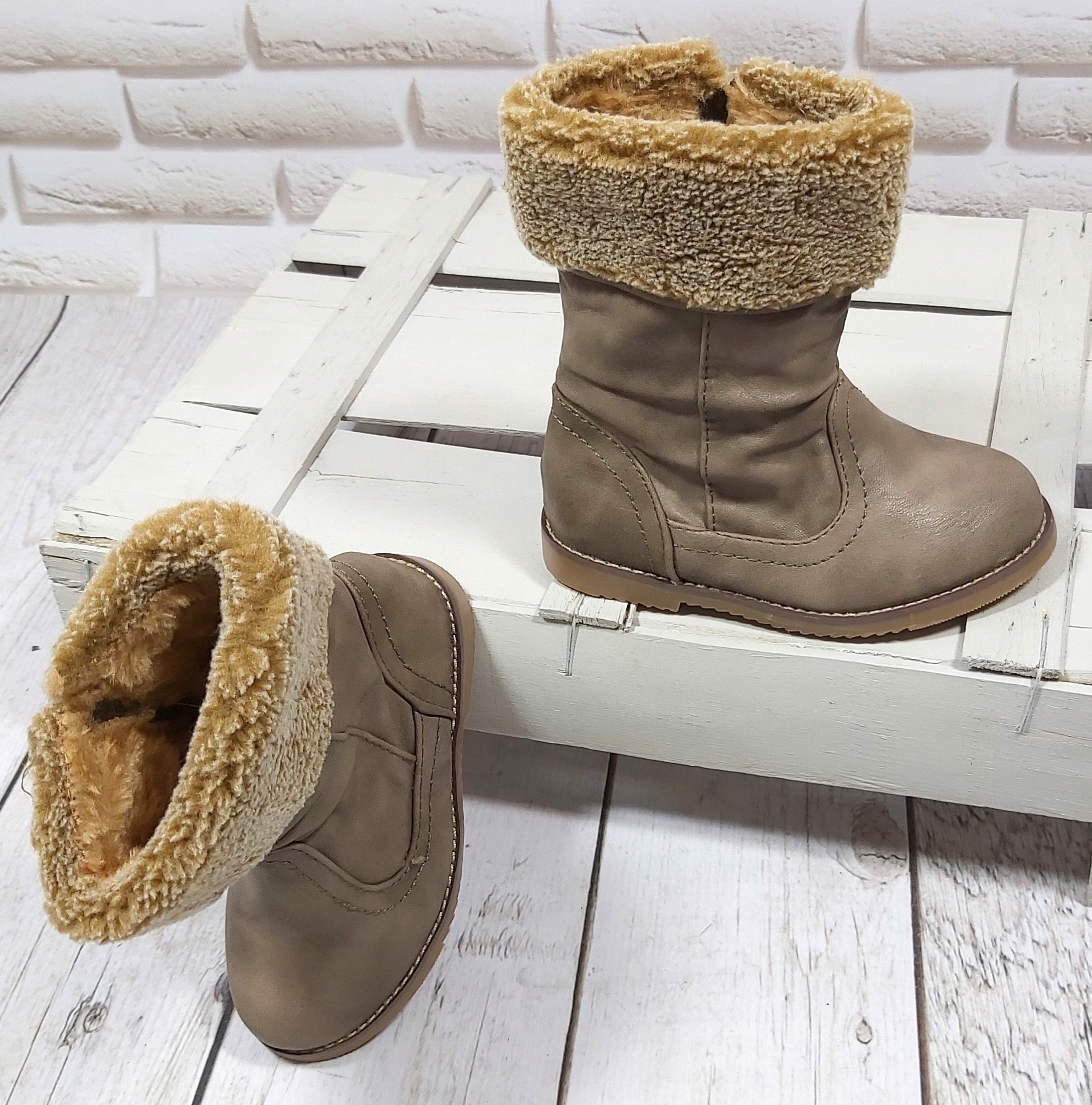 OCIEPLANE FUTERKIEM BOTKI DZIECIĘCE SUWAK 21 Długość wkładki wew. 13.5 cm