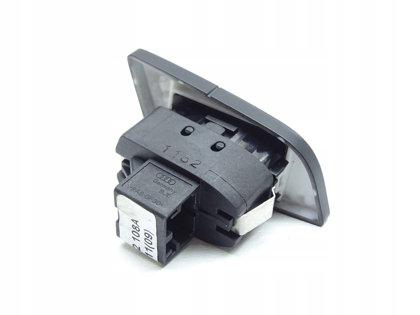 switch of a lock central AUDI Q5 8R 8R2962108A