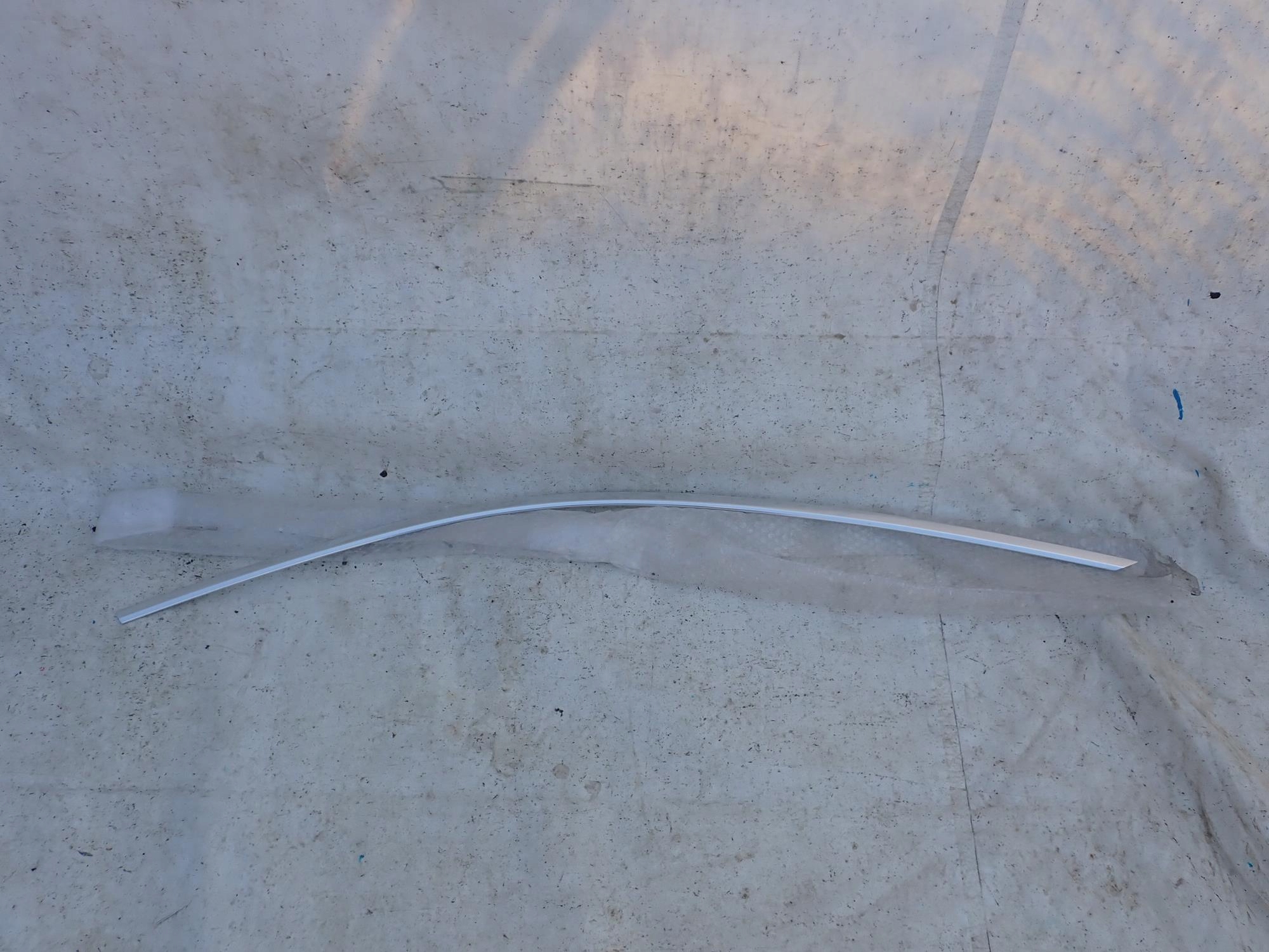 AUDI A6 C8 4K 18-> CHROM LISTWA DRZWI PRAWY PRZÓD