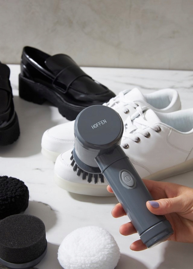 ELEKTRYCZNA SZCZOTKA DO CZYSZCZENIA BUTÓW ZESTAW Marka inna