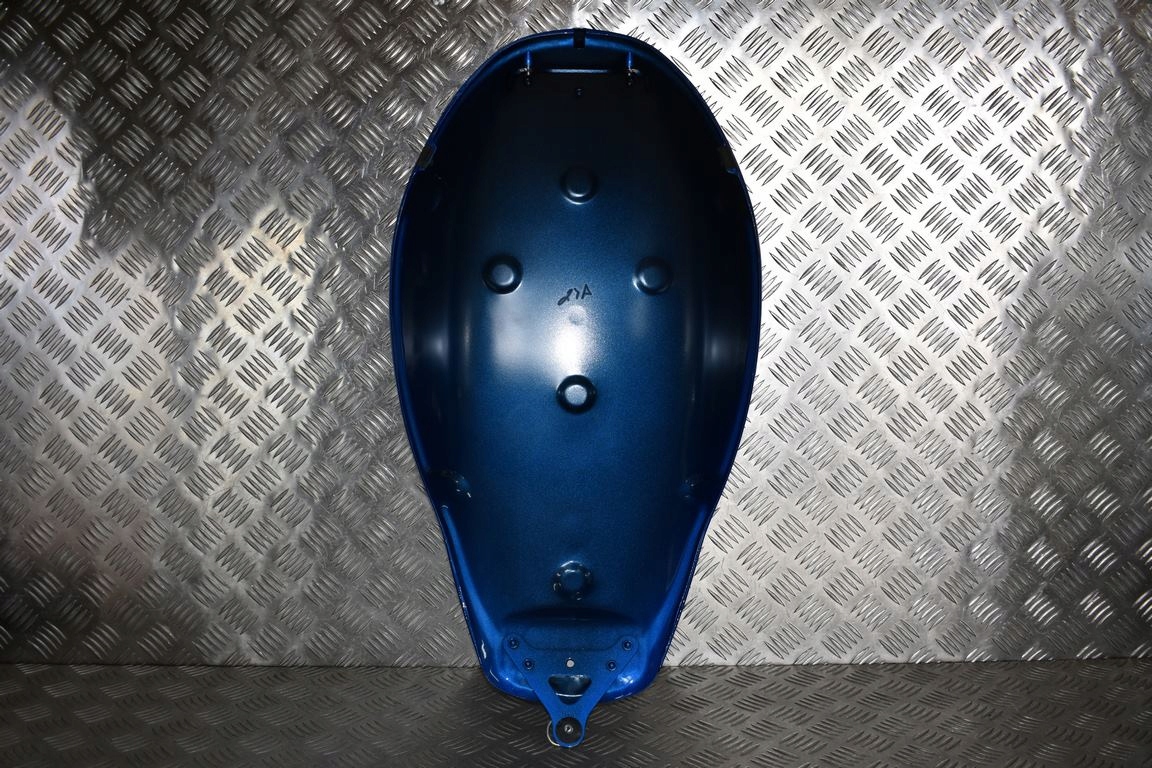 66108-04BBP - Крышка корпуса воздушного фильтра HARLEY V-ROD VRSCA