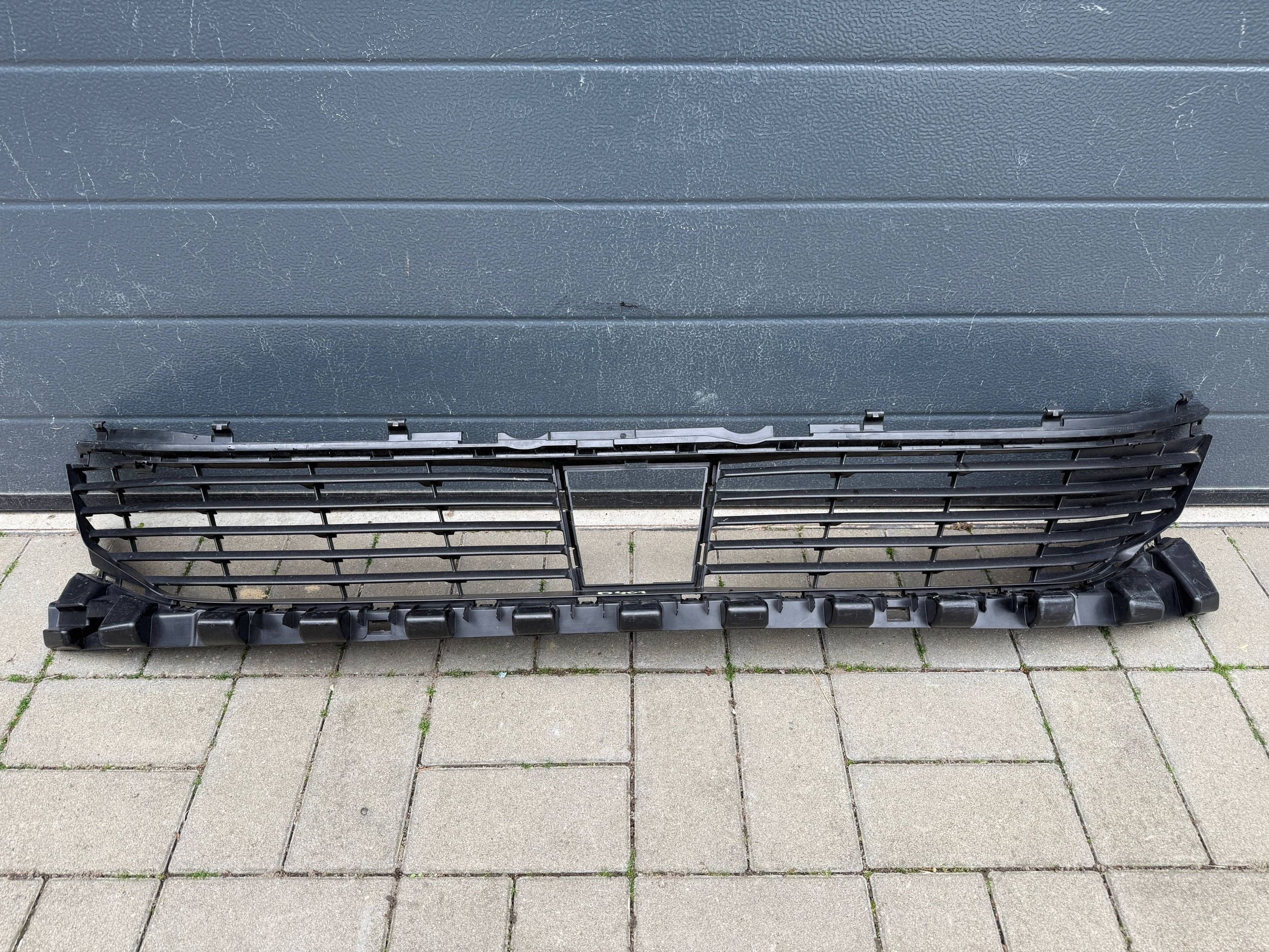 PEUGEOT 508 II grid front bumper grille below RADAR
