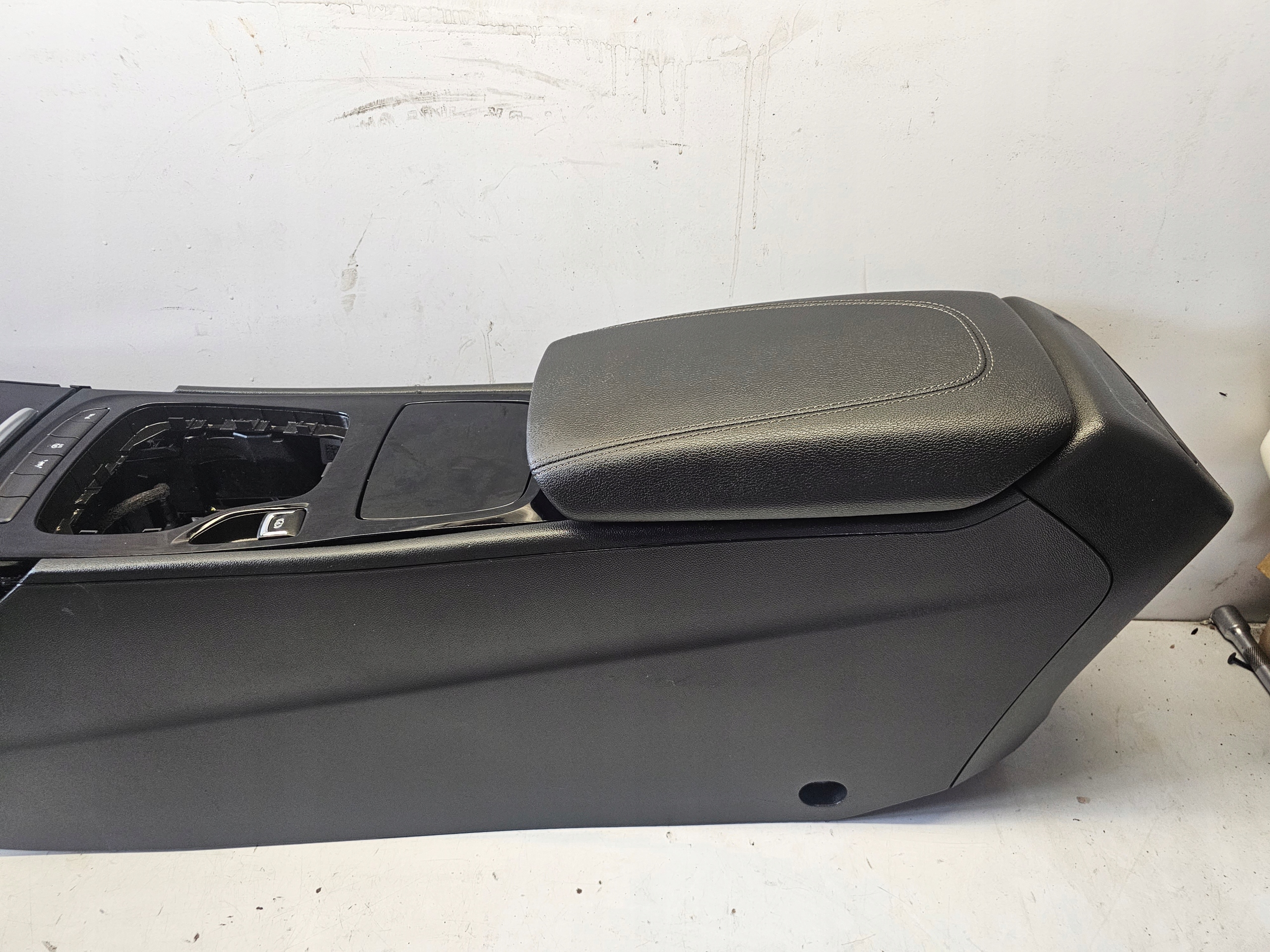 OPEL INSIGNIA B TUNEL central armrest