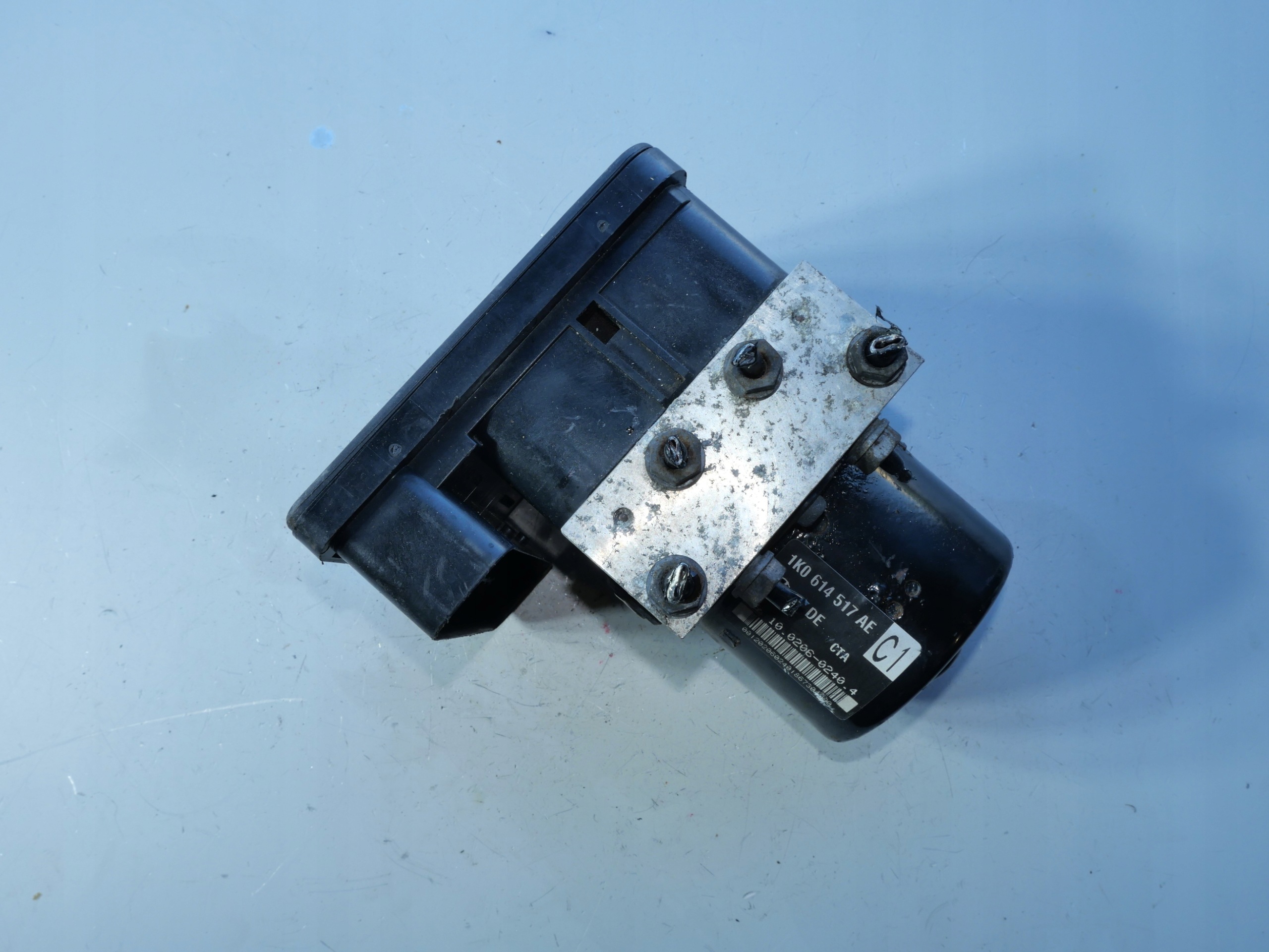 AUDI A3 8P GOLF V LEON II Pompa ABS 1K0907379AC 1K0614517AE