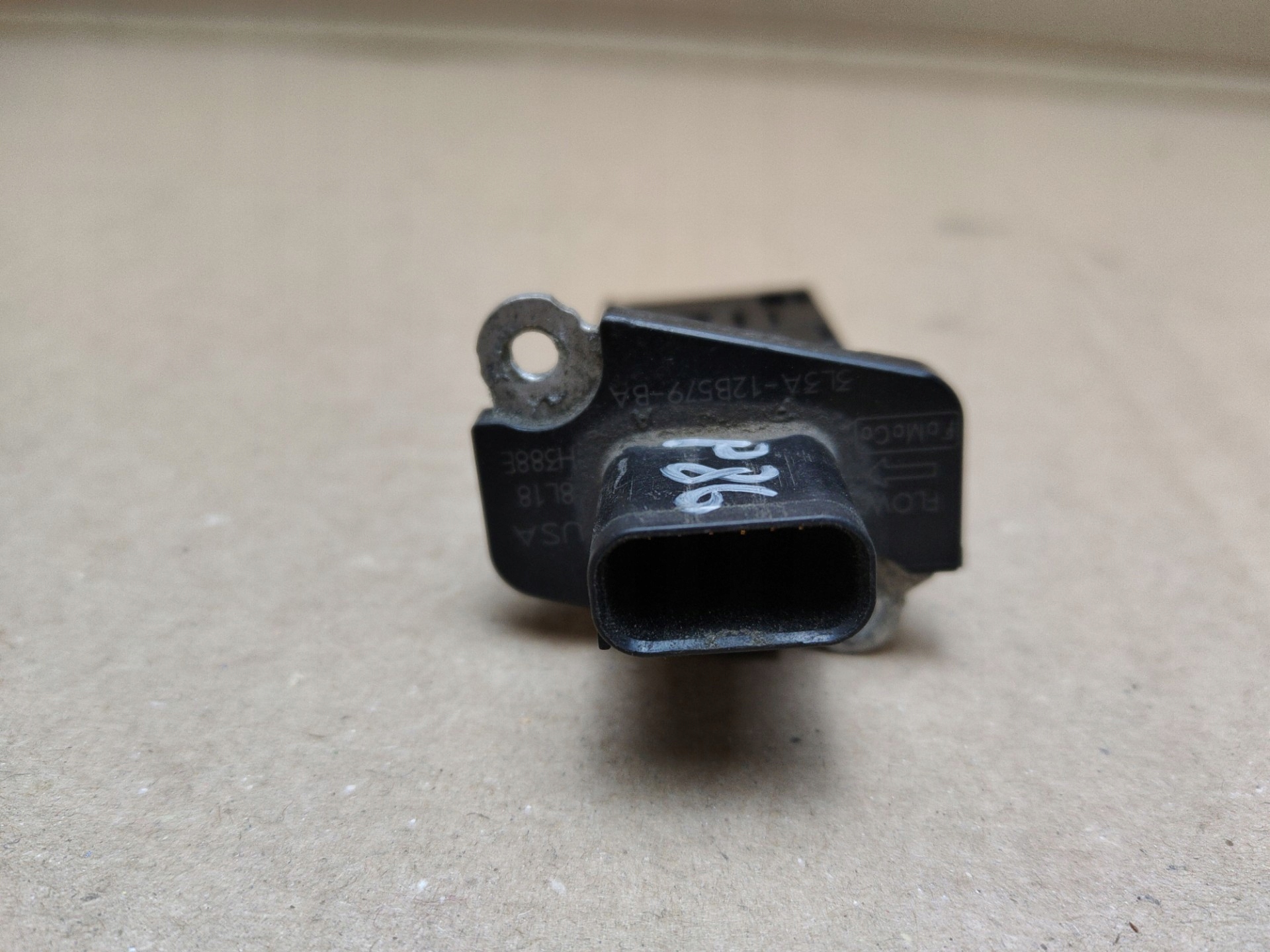 flow meter masowy air MAF Mazda CX-9 facelift 2009