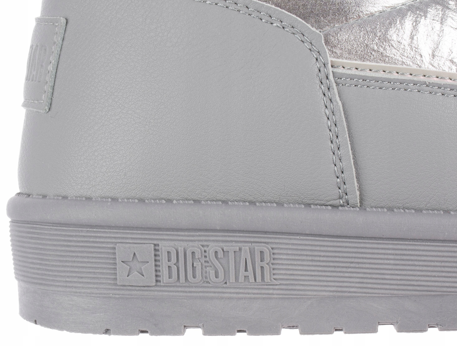 BIG STAR BUTY BOTKI ŚNIEGOWCE OCIEPLANE FUTERKIEM DAMSKIE SREBRNE r. 37 Oryginalne opakowanie producenta pudełko