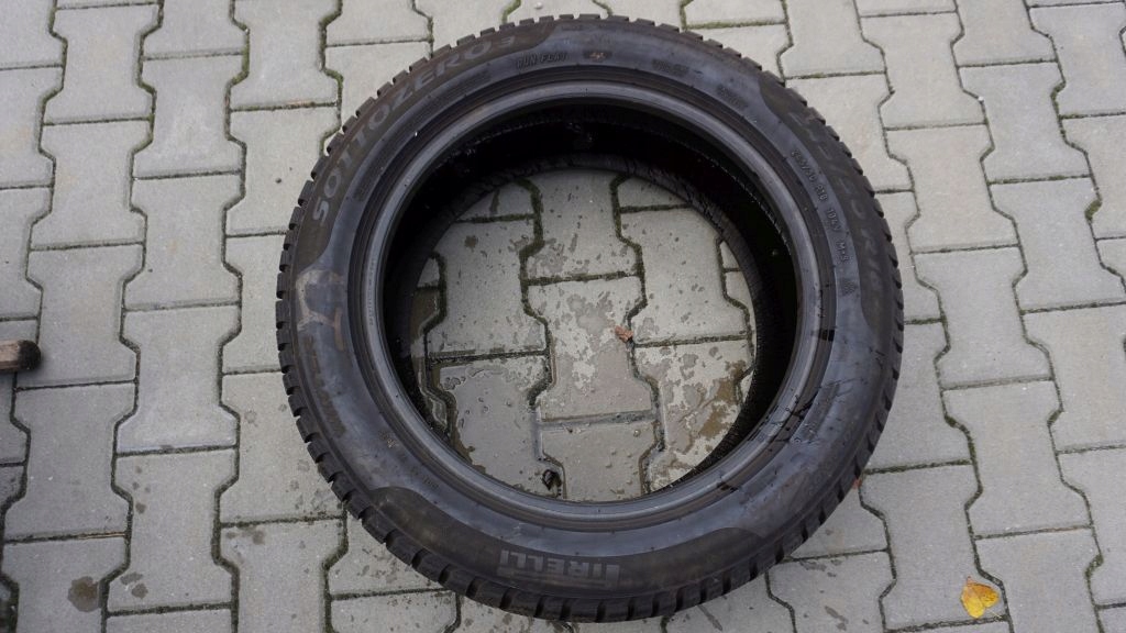 4 winter tyres PIRELLI SOTTOZERO 3 - 245 50 R18