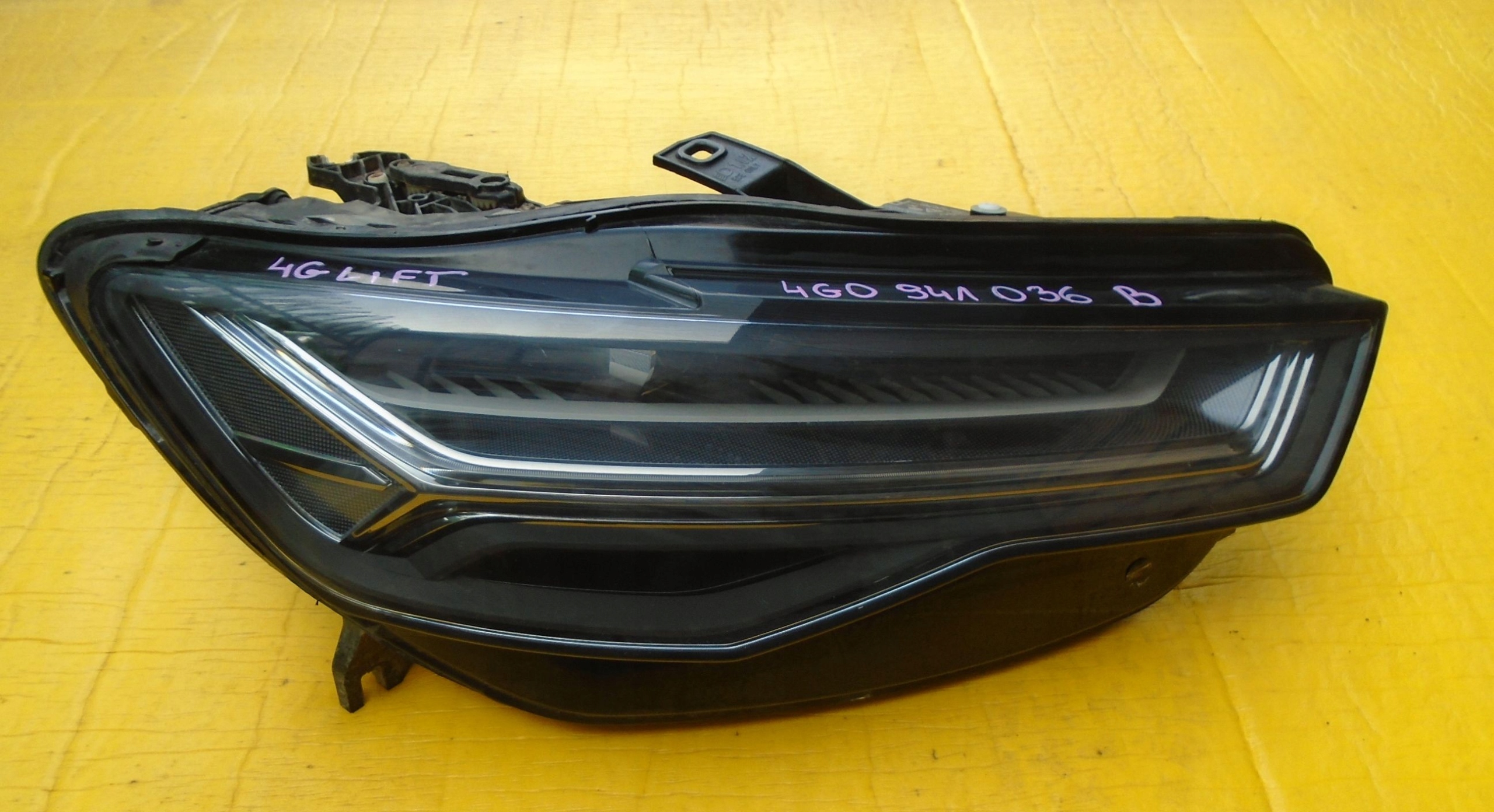 AUDI RS6 C7 4G LIFT LAMPA PRZÓD MATRIX PRAWA KPL