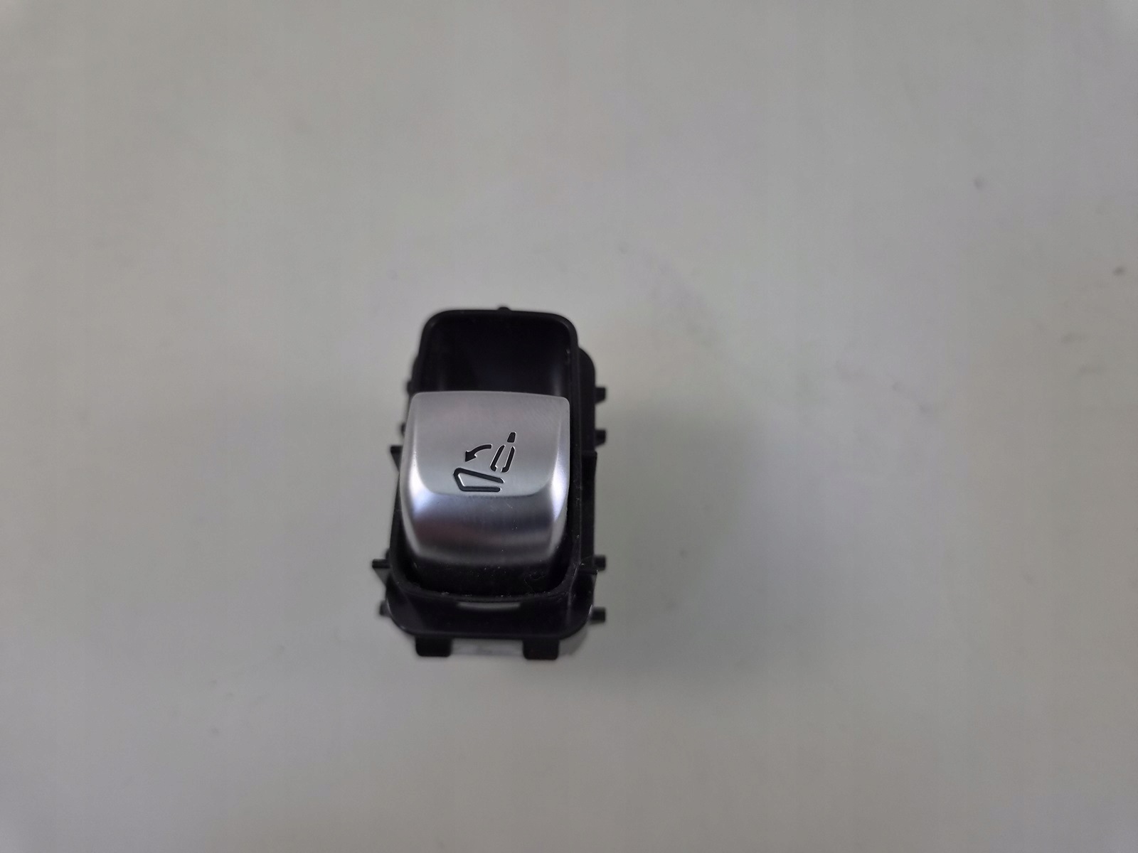 switch skladania control seat button MERCEDES GLC X253 W253 C253