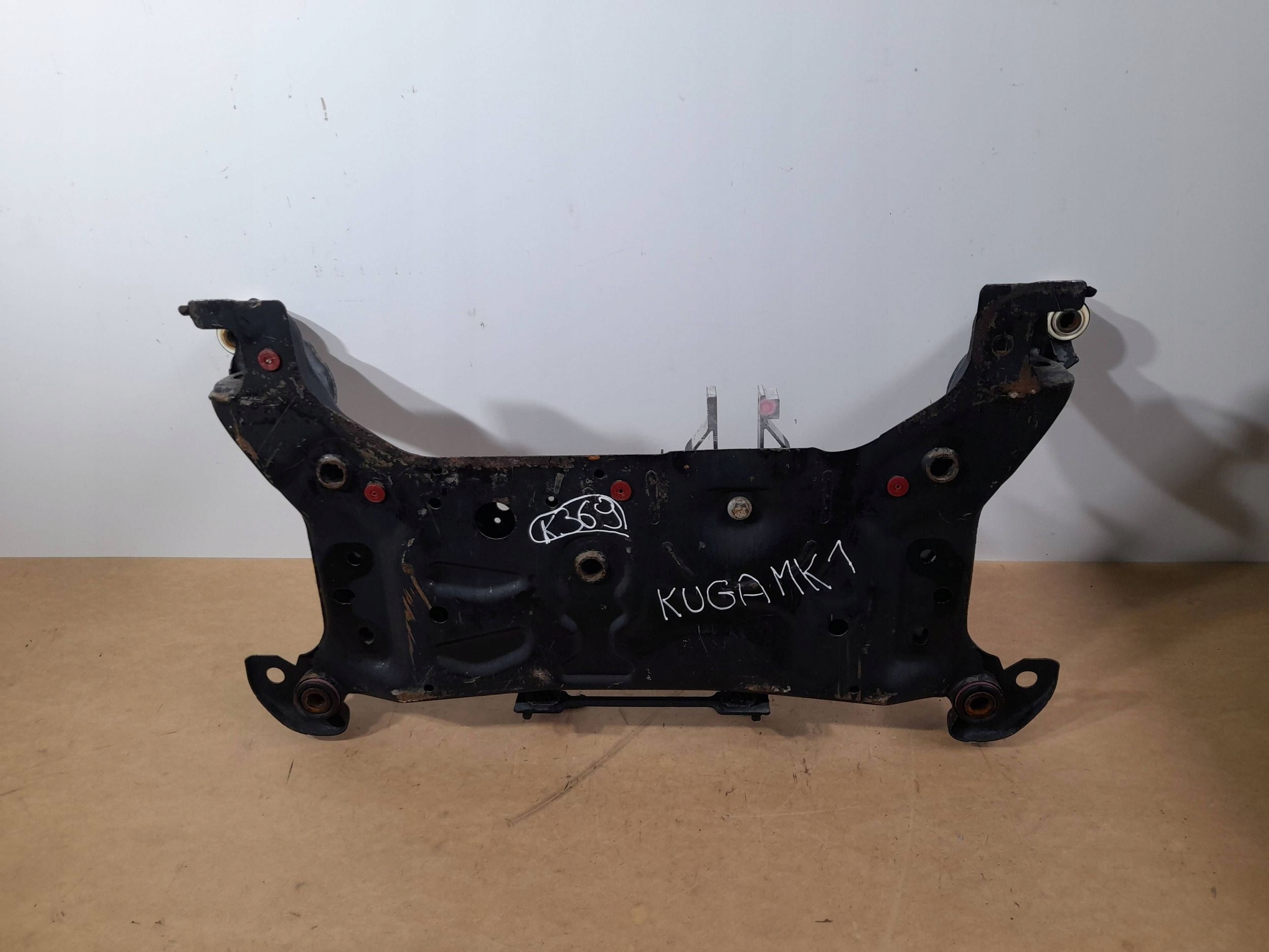 Ford Kuga and axle beam springing 2008- (K369)