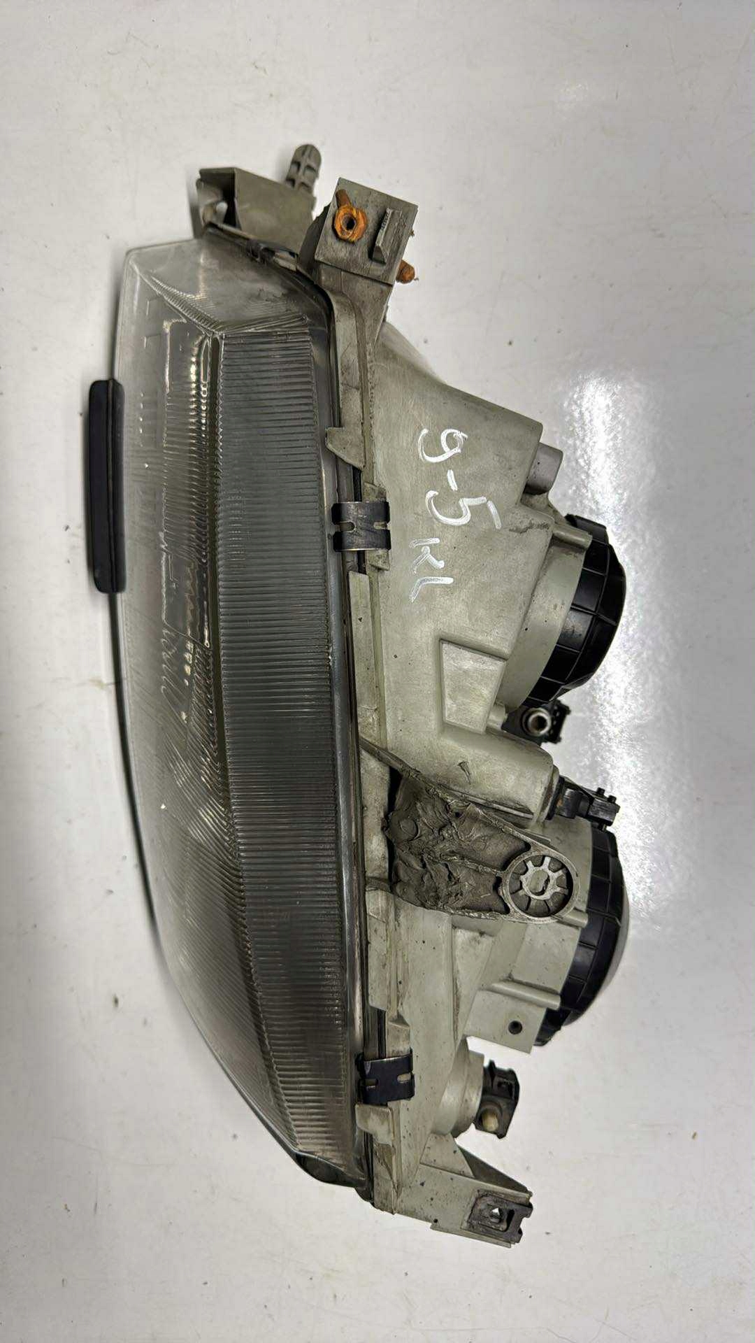 REFLEKTOR left SAAB 9-5 light front left EUROPA