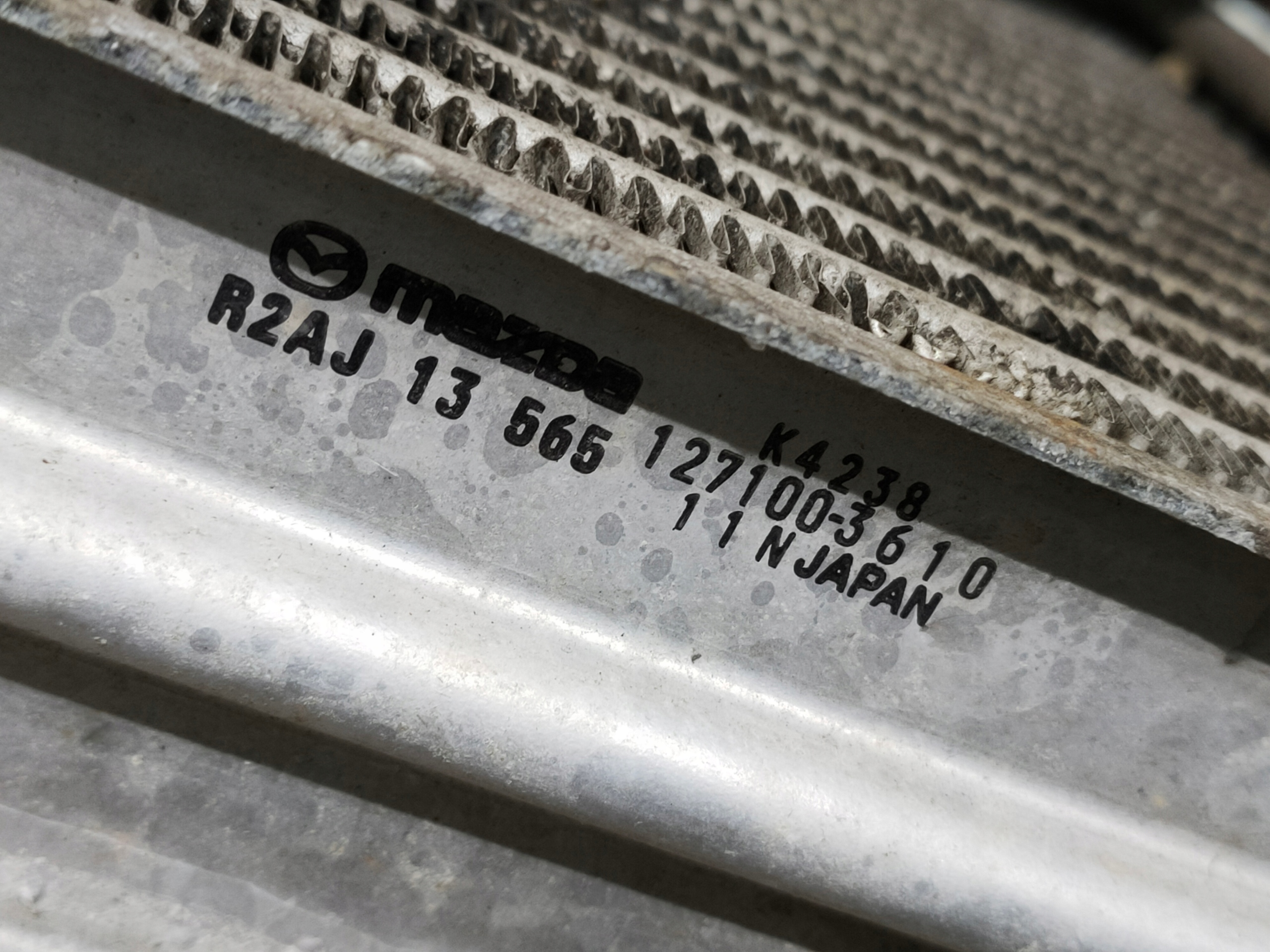MAZDA 3 BL 09-13 2.2 CITD MZR-CD INTERCOOLER Kühler luft OE
