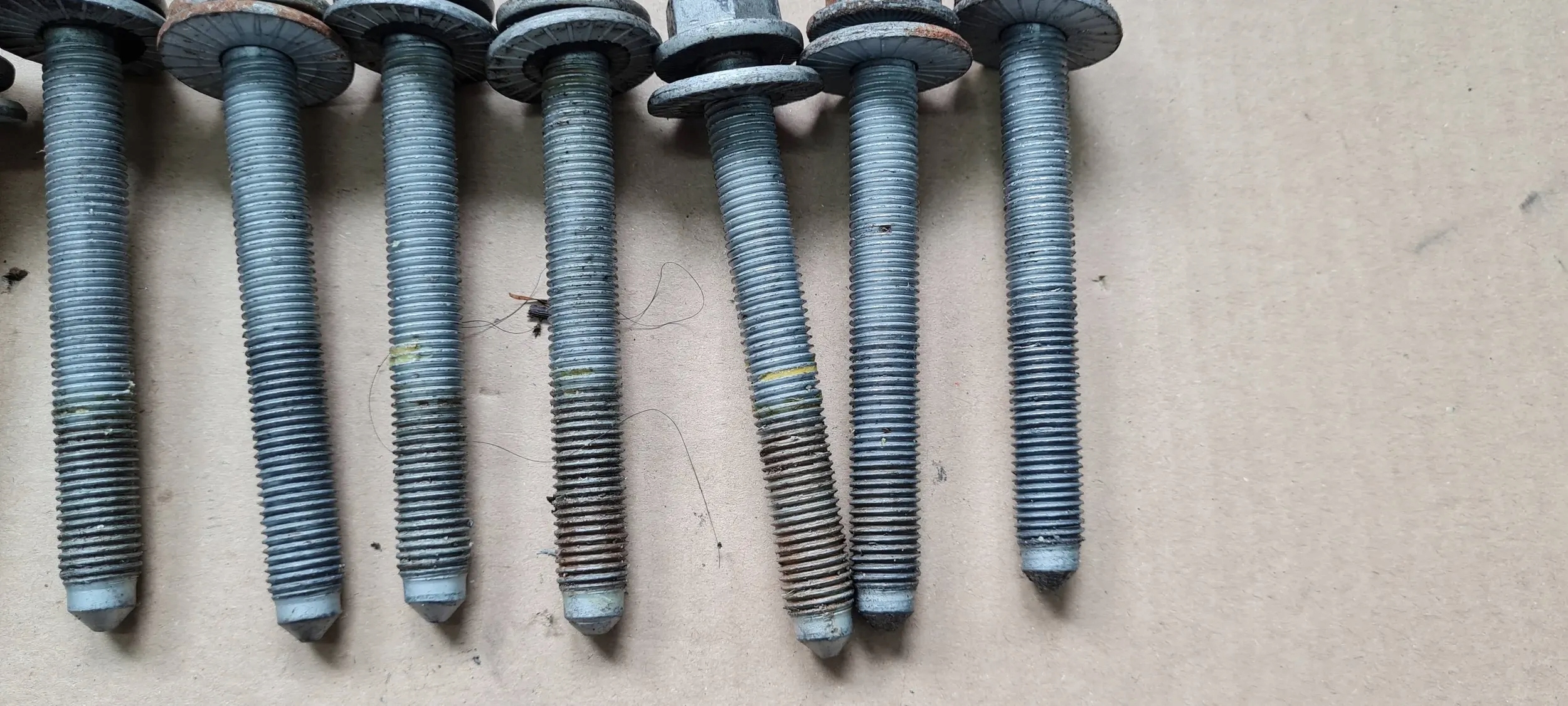 SQ5 8R Q5 LIFT screws axle beam sider axle beam front springing