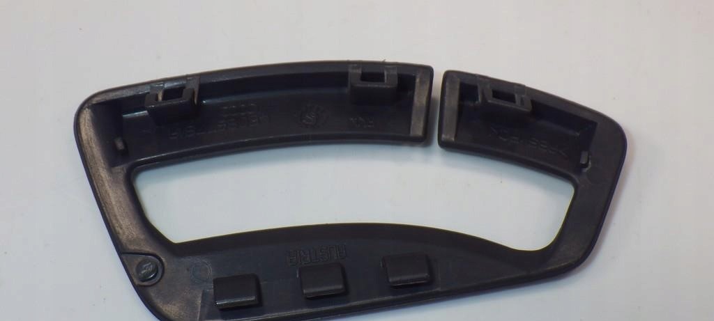 ремней зад Audi A8 S8 D3 4E0857781A