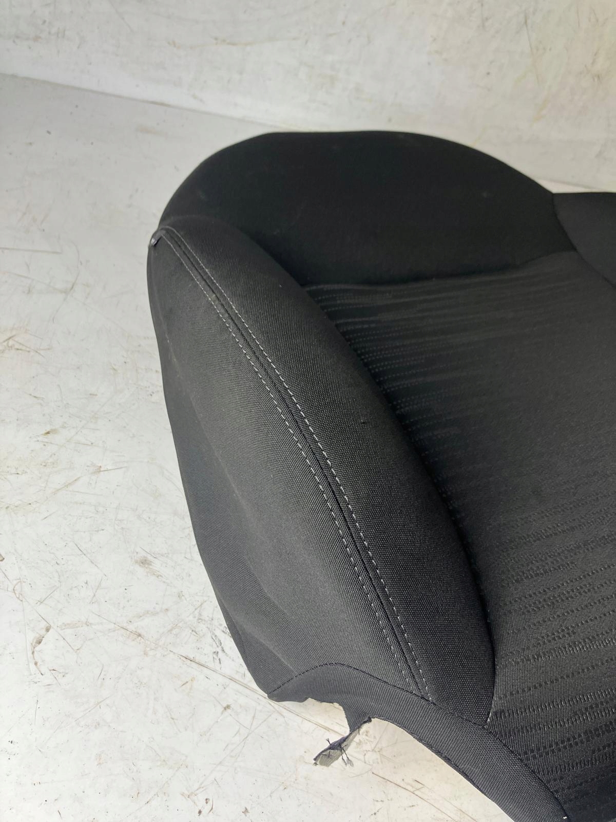 OPARCIE seat PEUGEOT 208 and LIFT right front