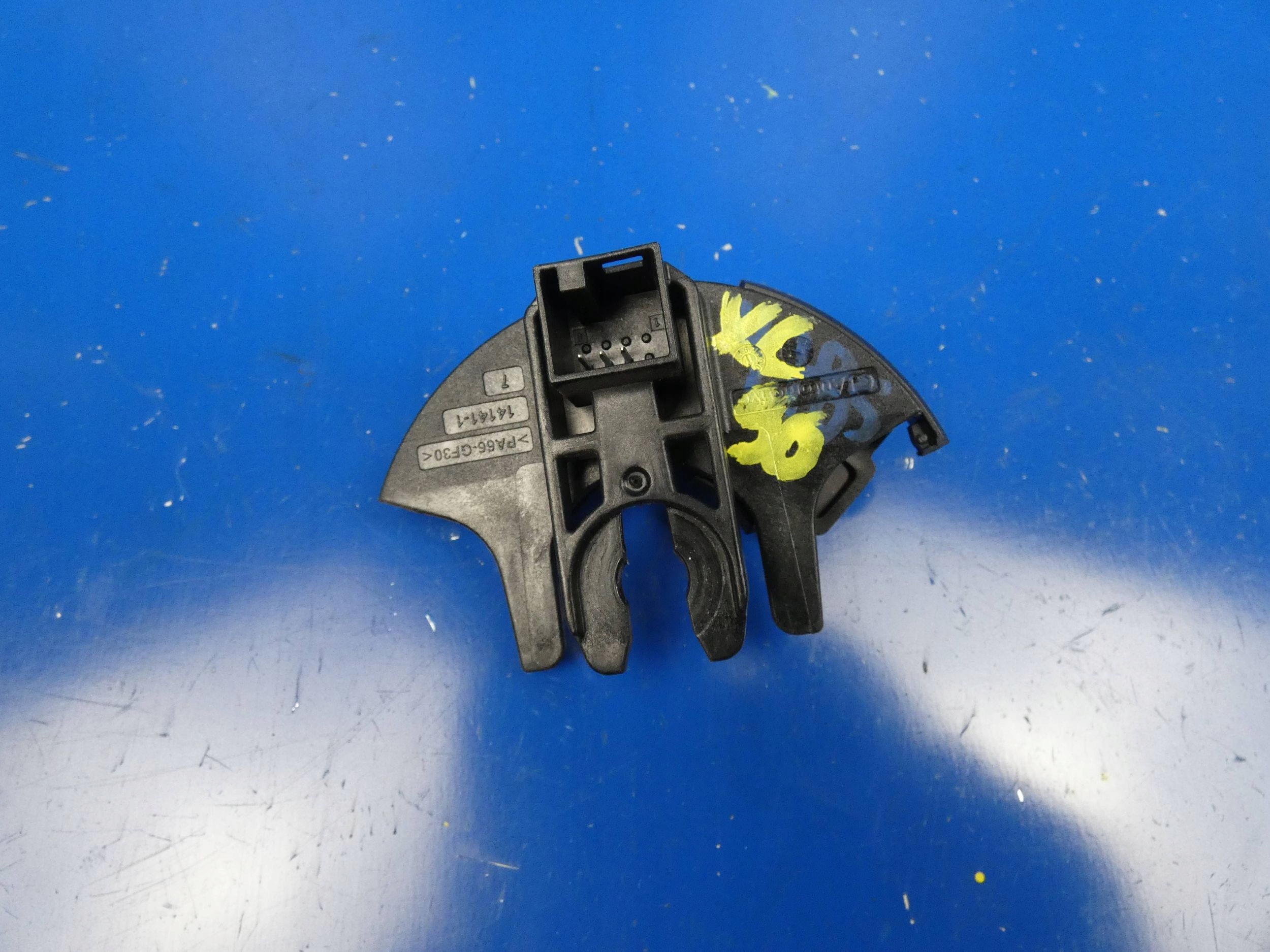 VOLVO XC90 II XC60 II Sensor PEDALU Bremse