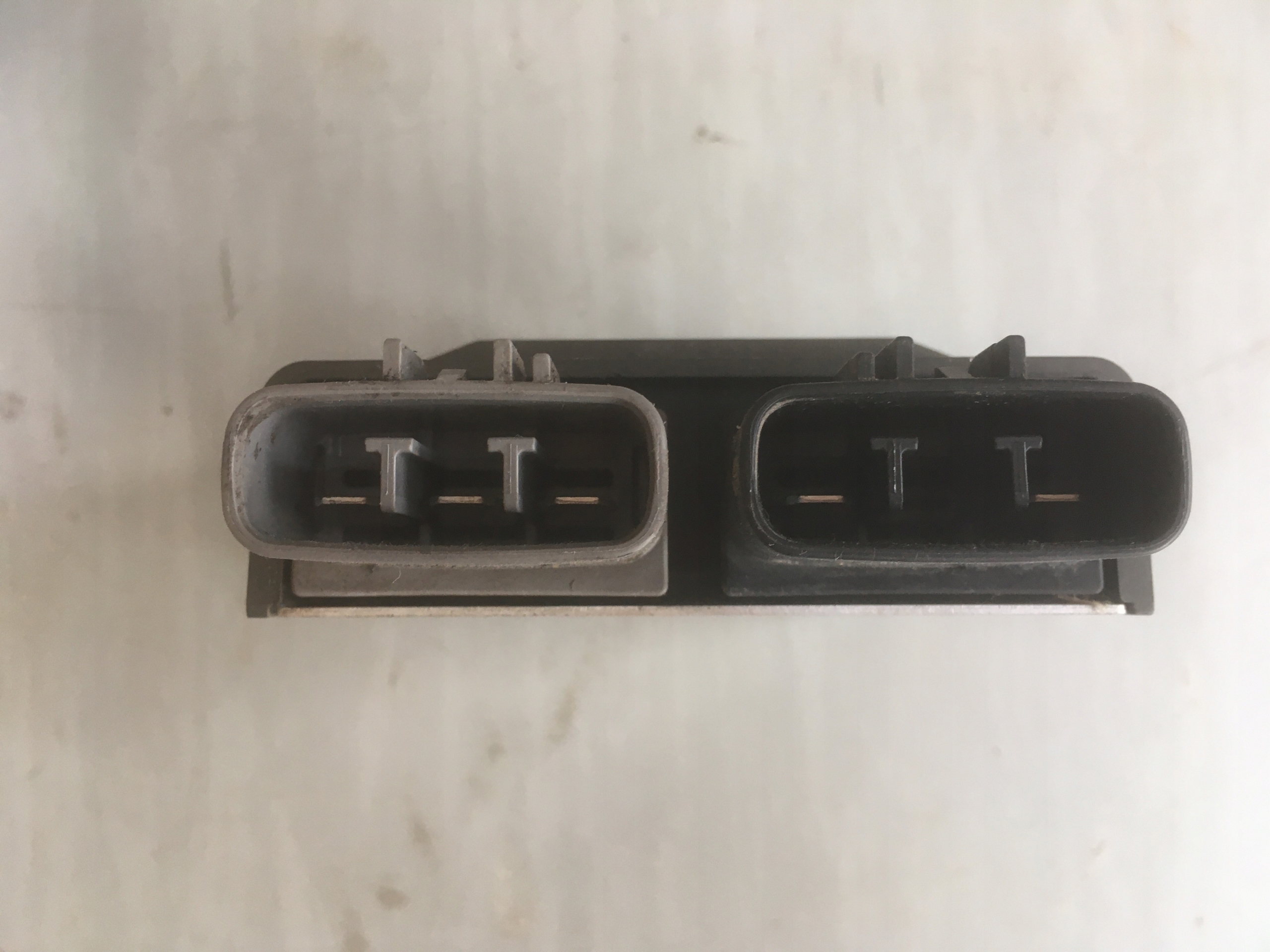 Regulator napięcia Triumph Scrambler 1200 Producent JMT