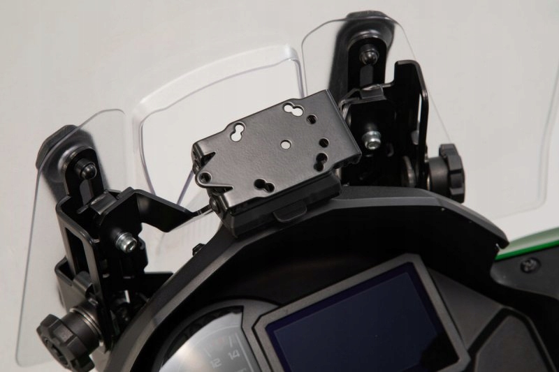 Upevnenie Gps Do Kokpitu Sw-motech Kawasaki Versys 1000 (18-) Čierne