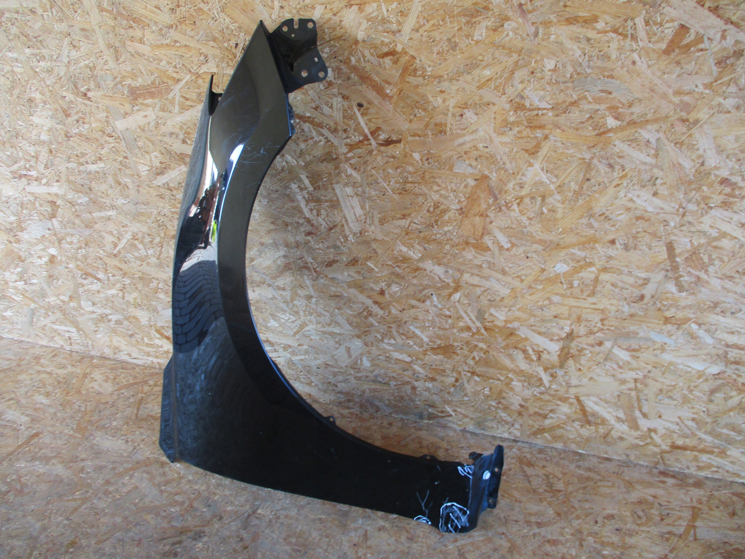 fender right front front MAZDA 3 BM 13