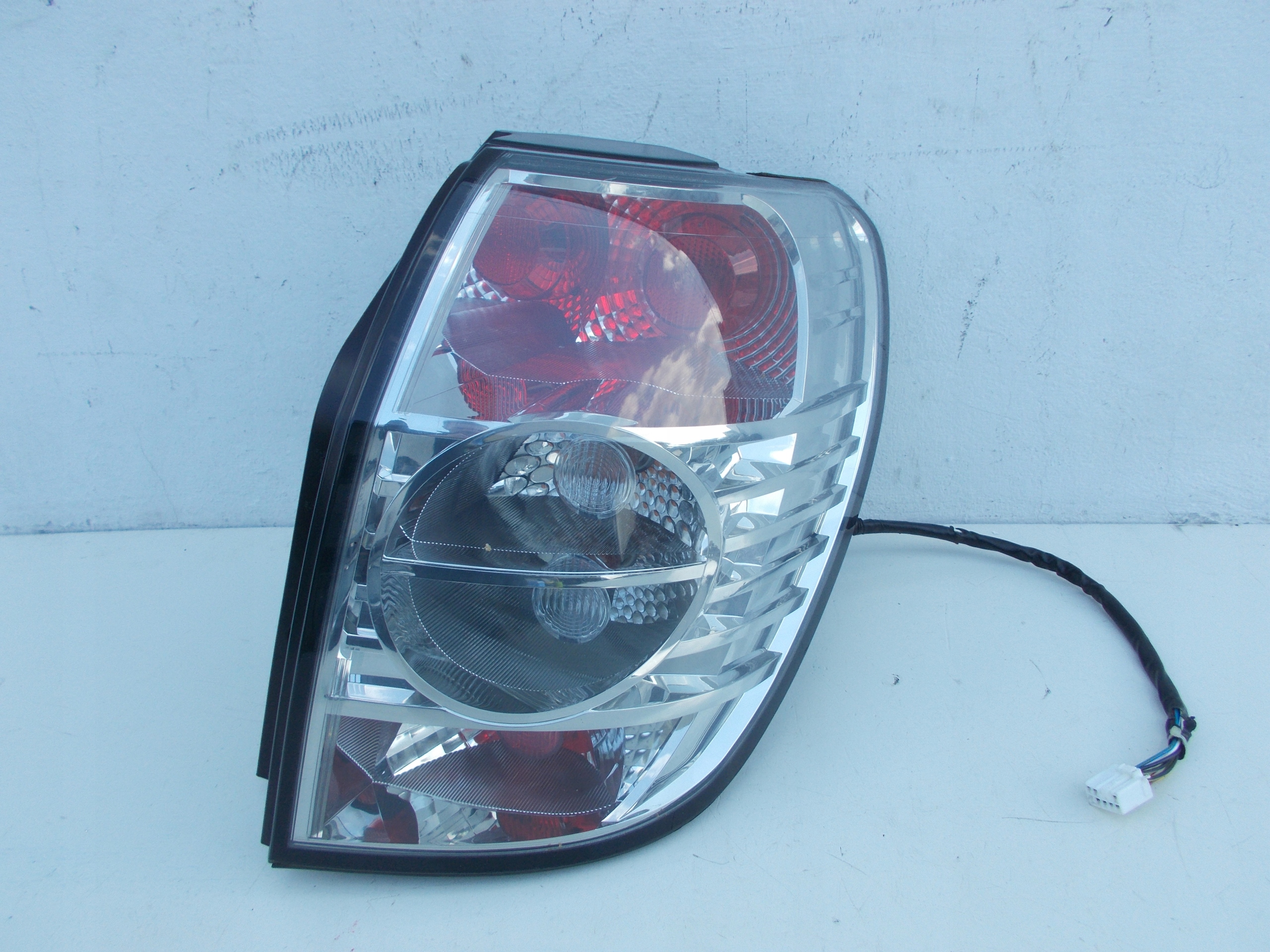 LAMPA TYŁ TYLNA CHEVROLET CAPTIVA LIFT 2010 - 2014 EUROPA PRAWA