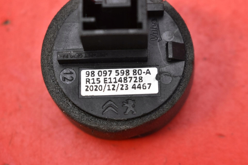 ignition key button START/STOP 9827205180 PEUGEOT e-2008 2 II 19-21