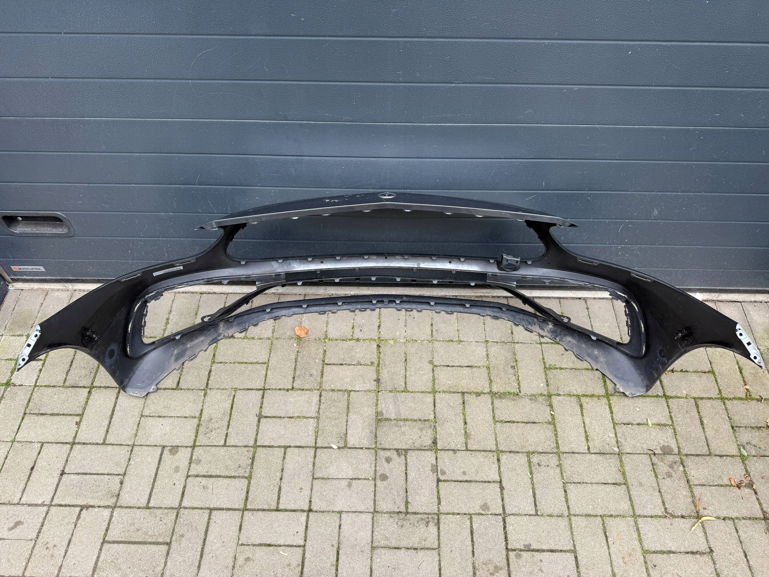 Mercedes C AMG W206 22- nárazník přední předek