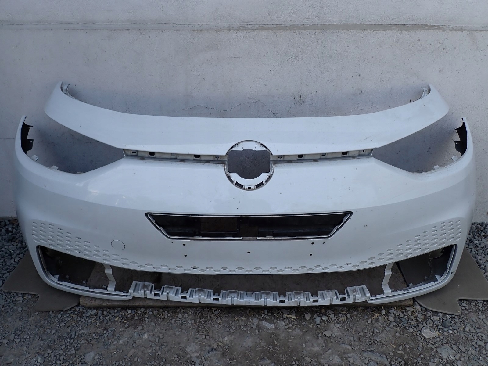 nárazník předek přední VW VOLKSWAGEN ID3 ID.3 E11 2020-2023R