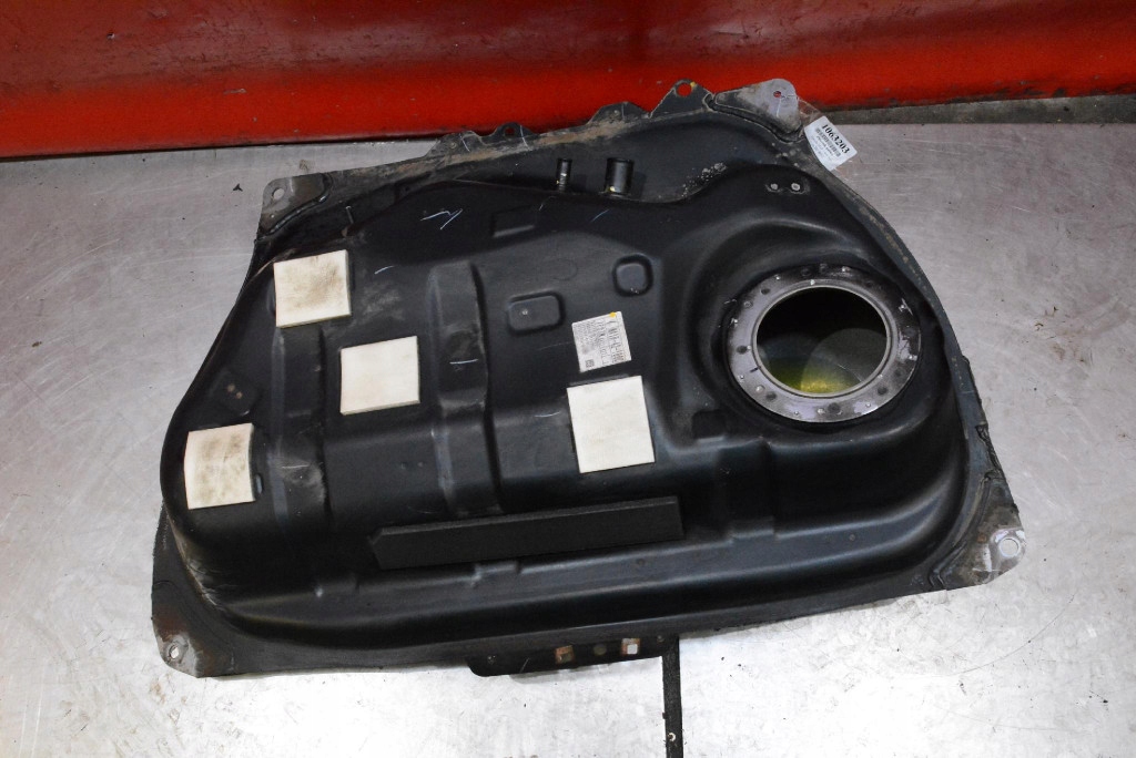 spremnik rezervoar goriva MAZDA MX-5 4 IV ND 2.0 SKYACTIVE 160 KM 15-21