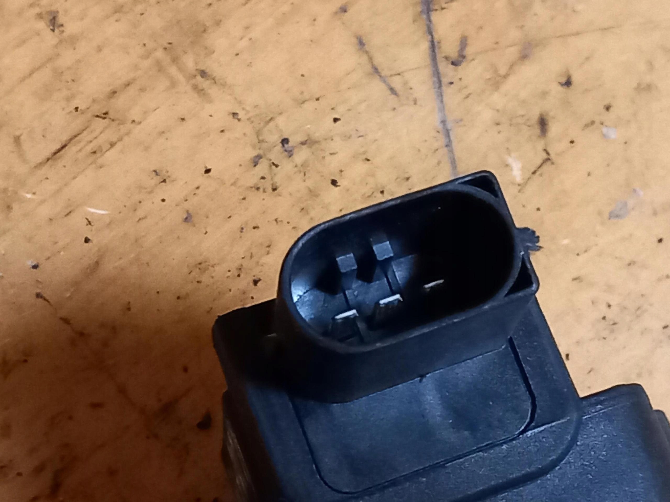 coil ignition MERCEDES E-KLASA W207 1.8 CGI A0001502580