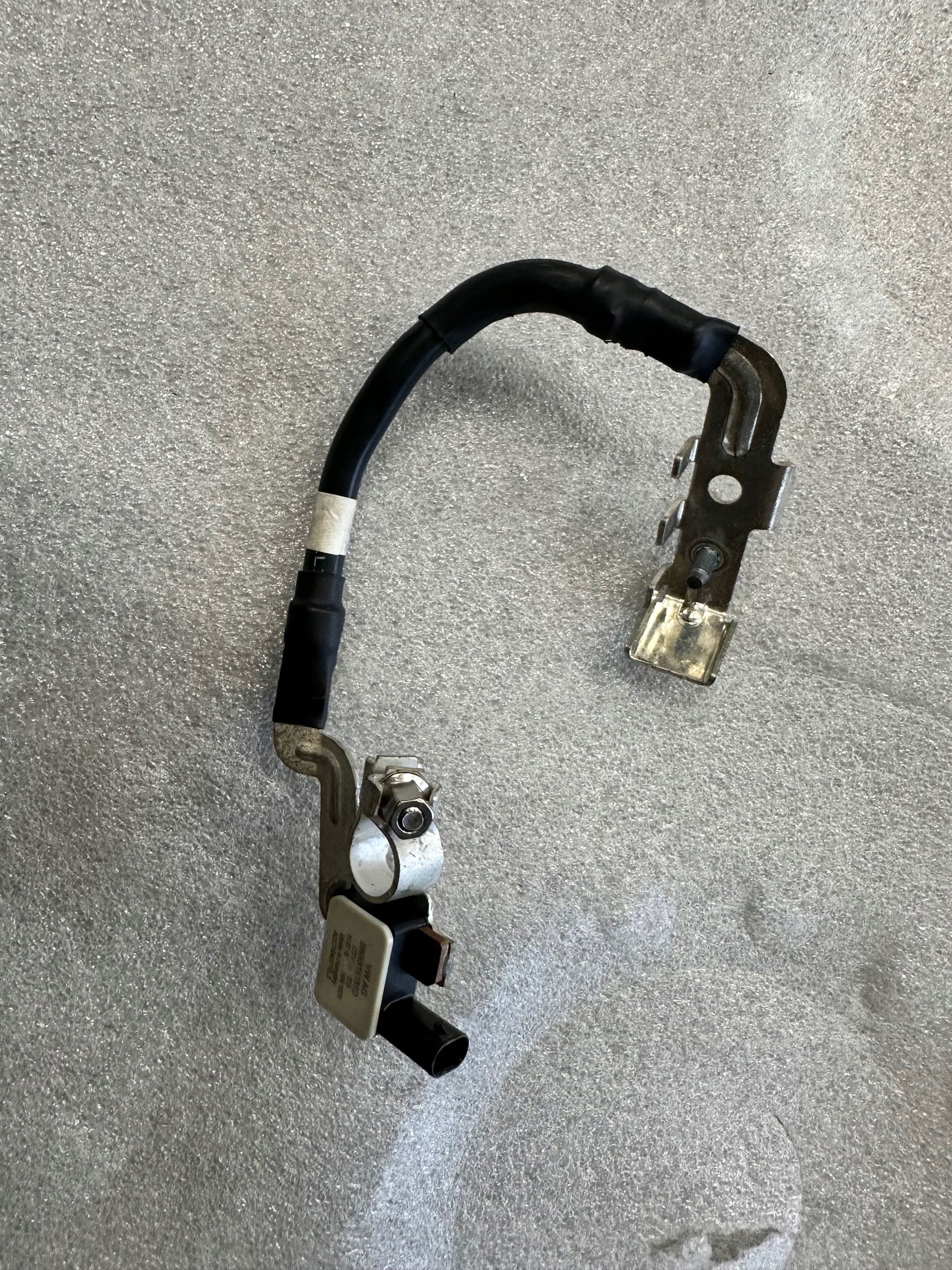 !VW GOLF 8 VIII KLEMA MINUSOWA 5WA915181D !