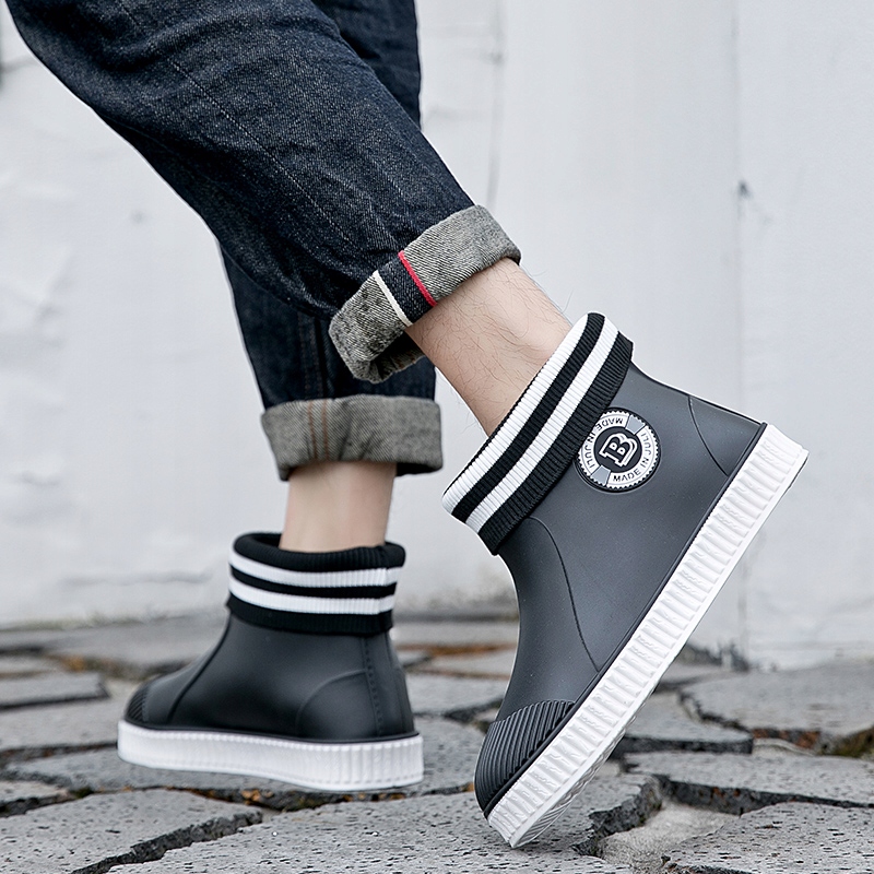 NOWOŚĆ MĘSKIE OCIEPLANE ODPINANY KRÓTKIE KALOSZE GUMOWCE 41 Kolor czarny