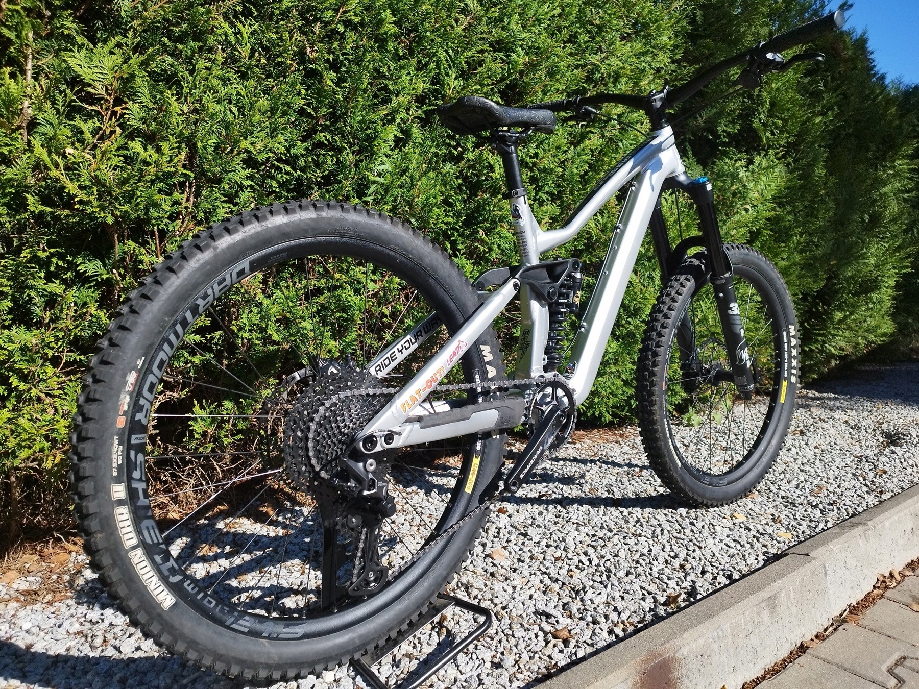 Rower Freeride Dartmoor Thunderbird FR Pro 2024 M z Centrum Testowego Marka Dartmoor